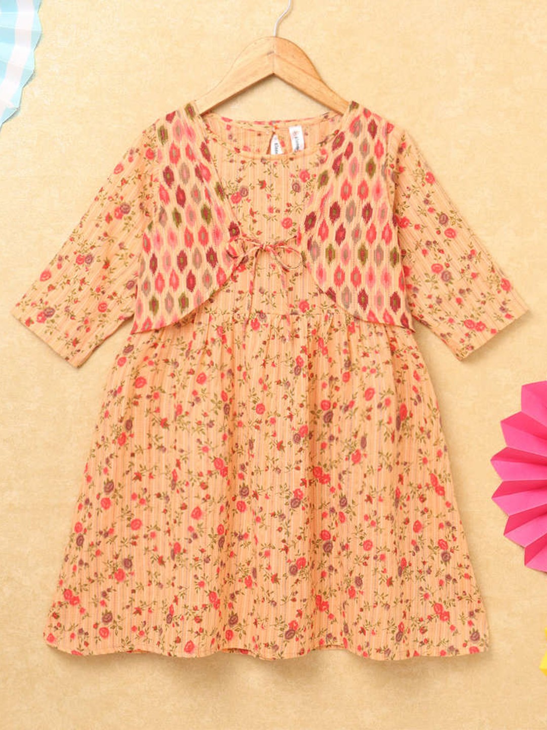 

KiddoPanti Girls Floral Printed Boat Neck A-Line Cotton kurta With Overcoat, Peach