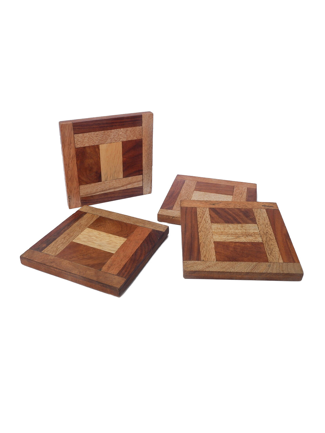 

CASA DECOR Farmhouse Maze Brown 4 Pieces Square Wooden Coasters