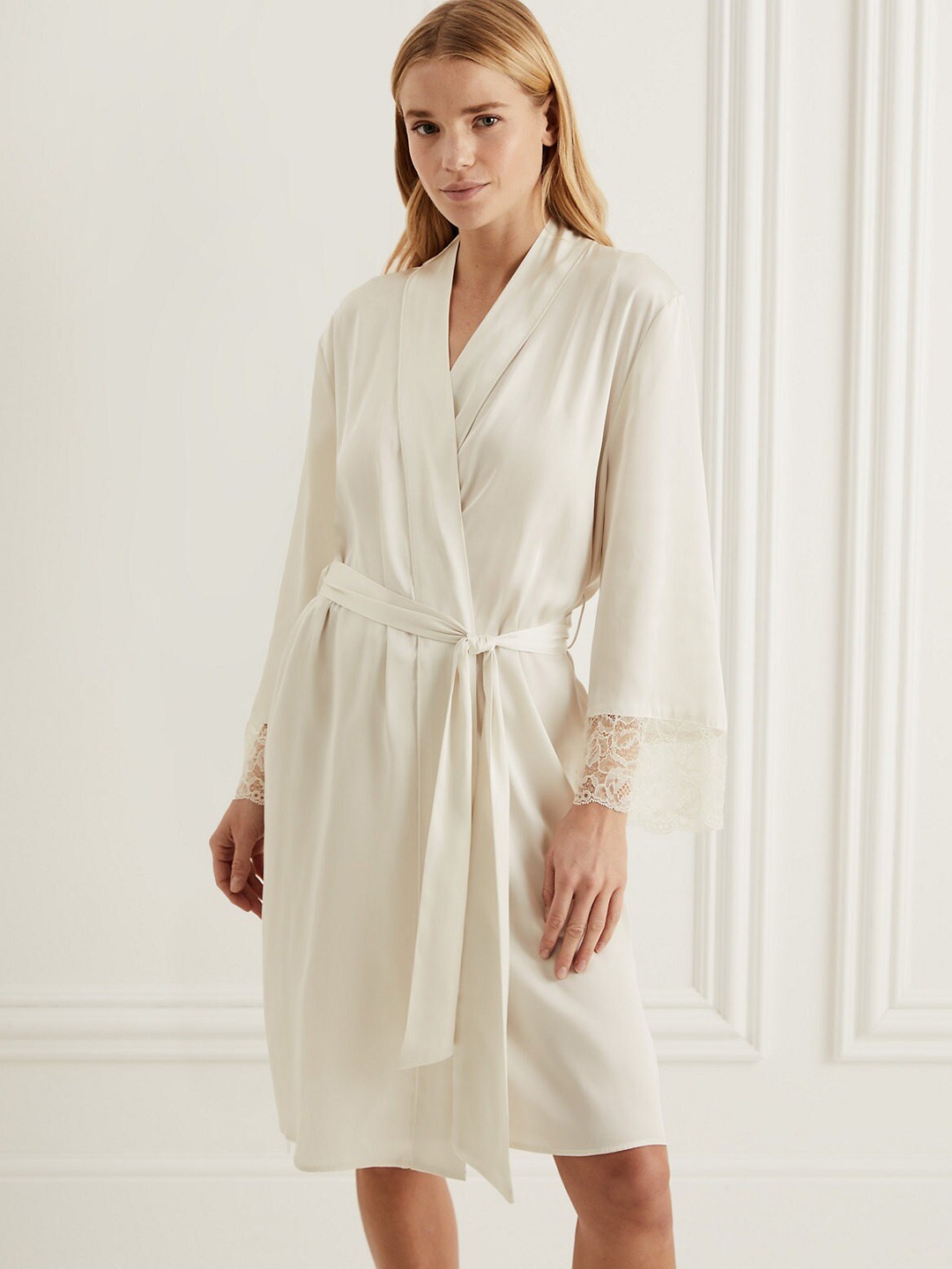 

Marks & Spencer V-Neck Knee-Length Wrap Robe, White