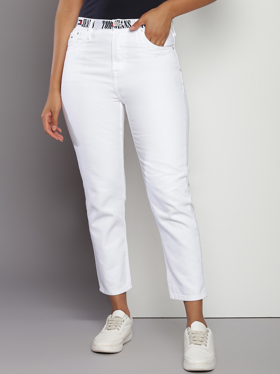 

Tommy Hilfiger Women Slim Fit High-Rise Jeans, White