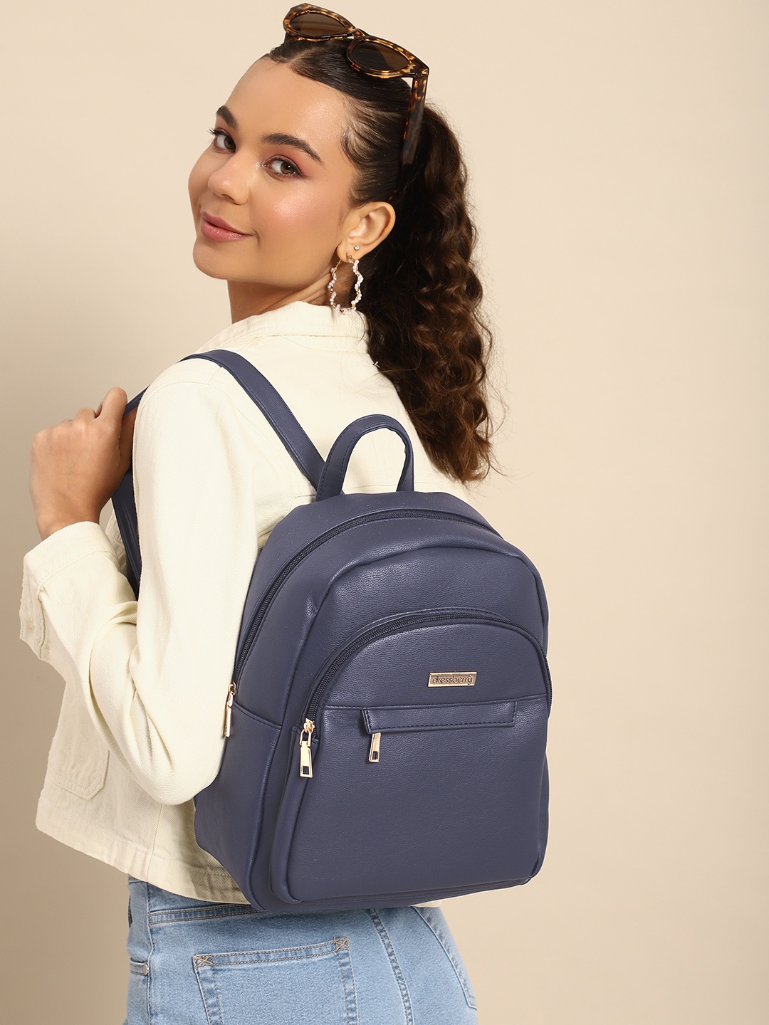 

DressBerry Women Solid Mini Backpack, Navy blue