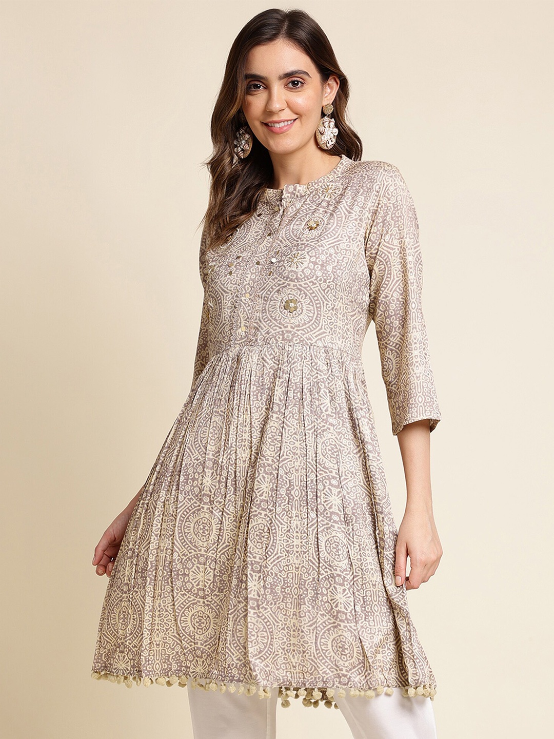 

Sangria Ethnic Motifs Printed Mandarin Collar A-Line Kurta, Grey