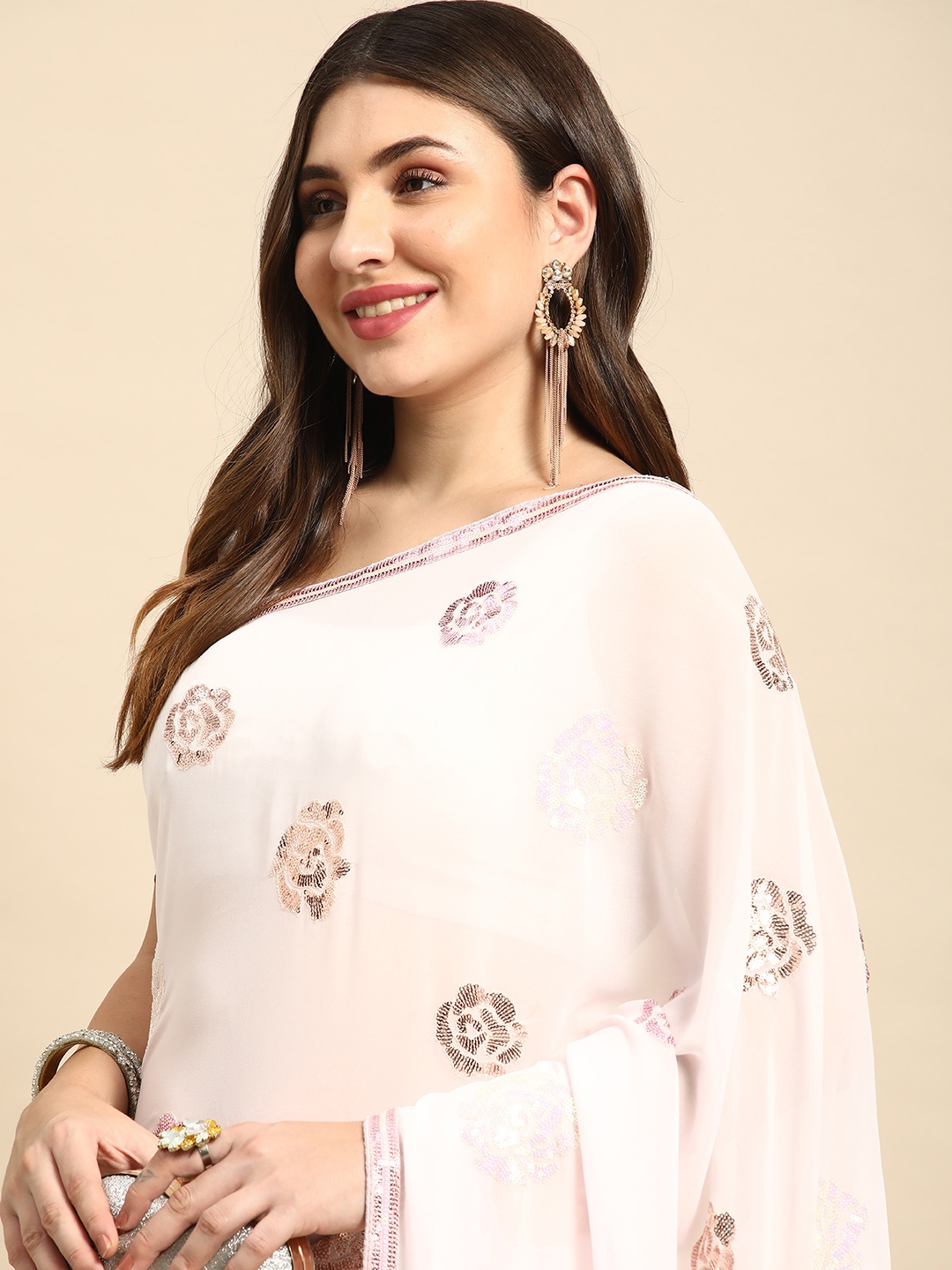

VASTRANAND Floral Sequinned Poly Georgette Saree, Pink