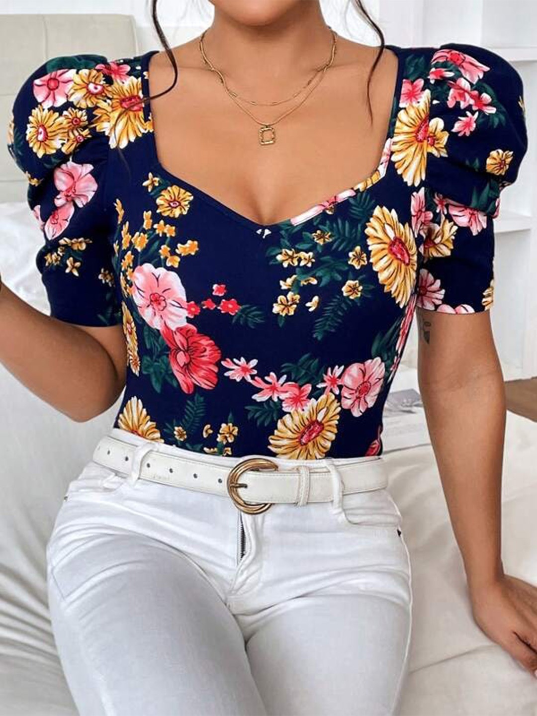 

RAJOVATI Floral Printed Puff Sleeves Cotton Top, Navy blue