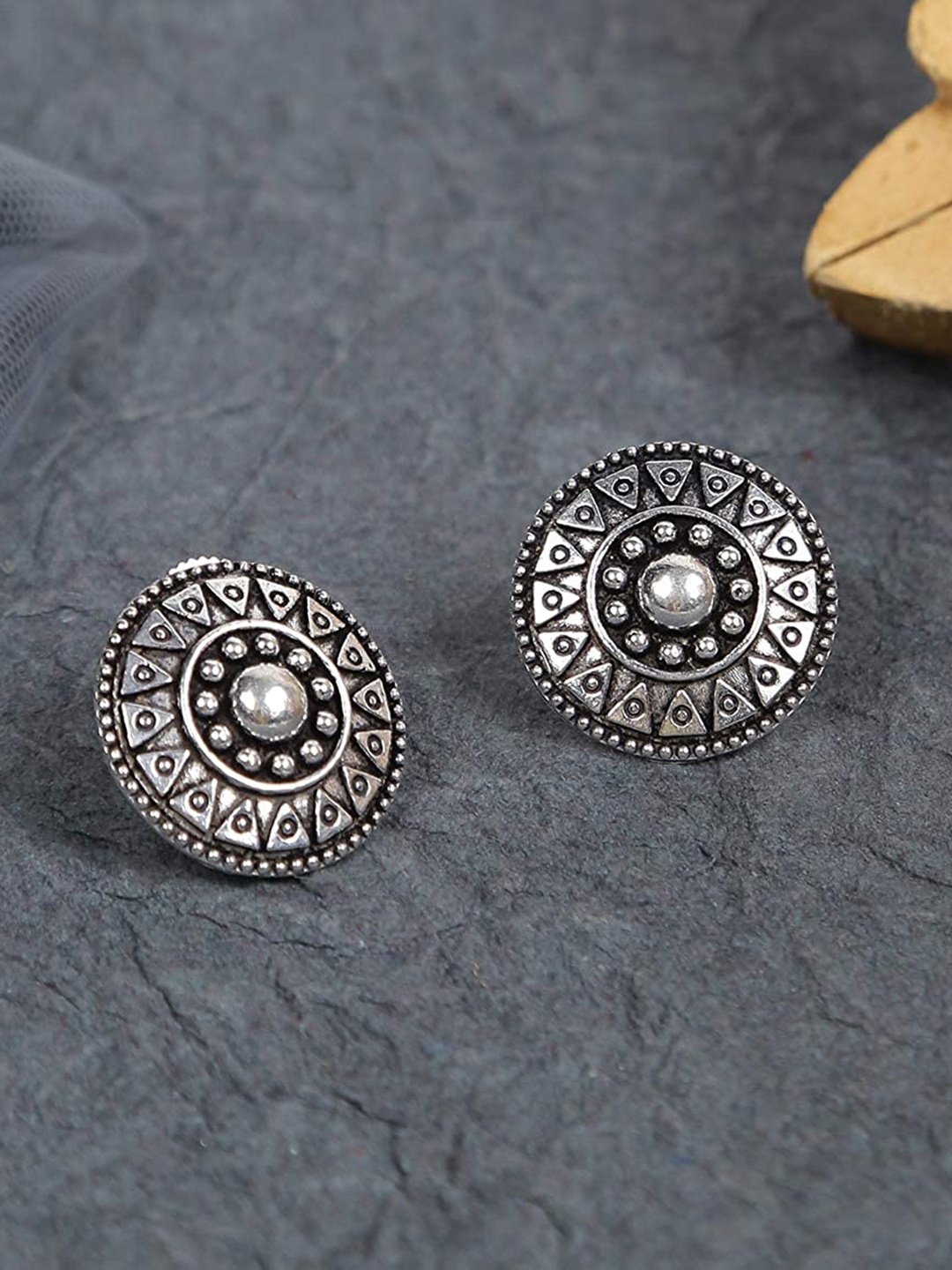 

The Pari Set Of 2 Silver-Plated Oxidised Studs Earrings