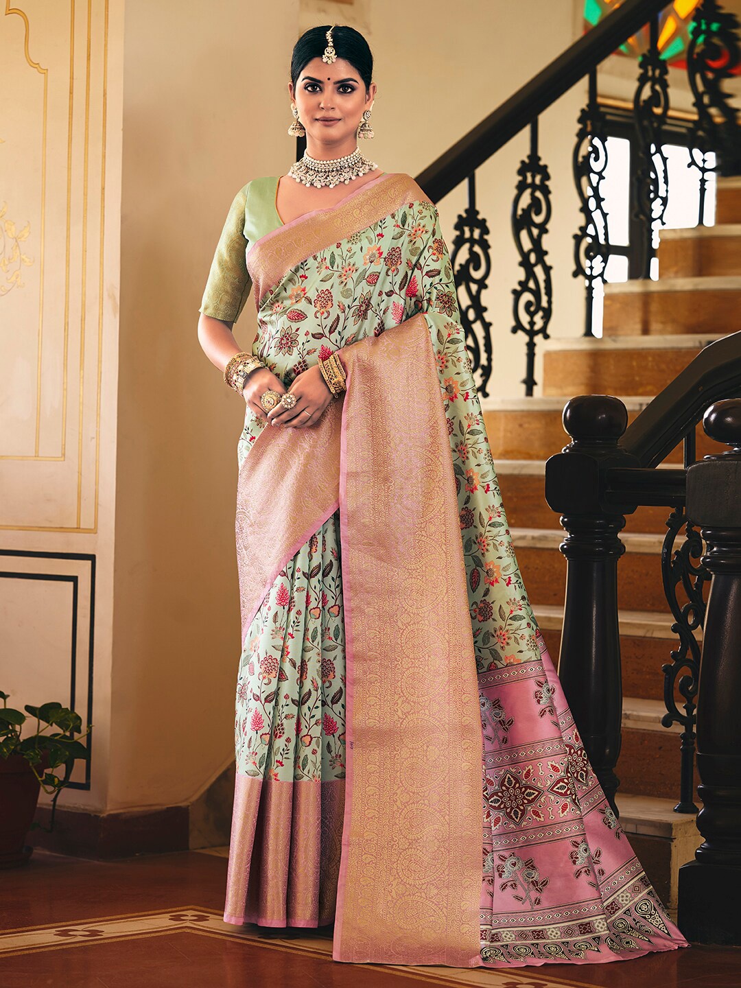 

Mitera Sea Green & Pink Floral Printed Zari Banarasi Saree