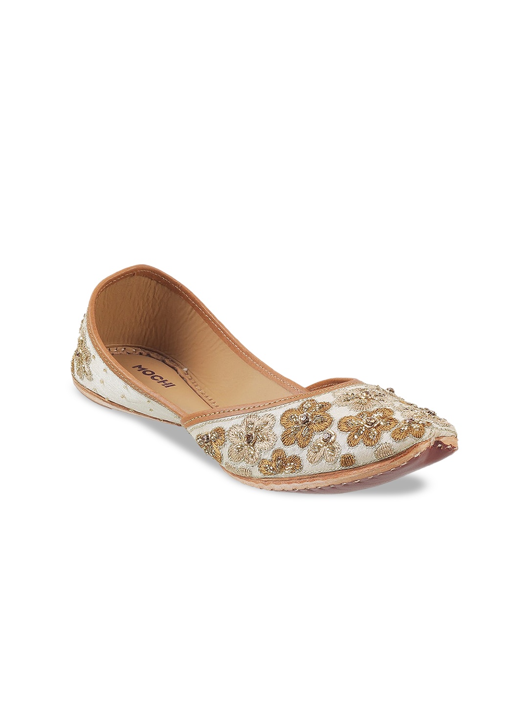 

Mochi Square Toe Ethnic Embellished Mojaris, Gold