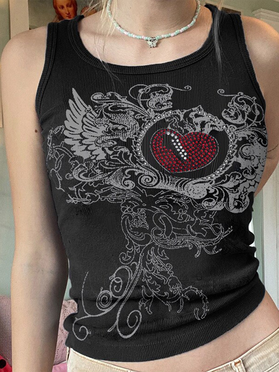 

BoStreet Black Graphic Printed Sleeveless Crop Tank Top