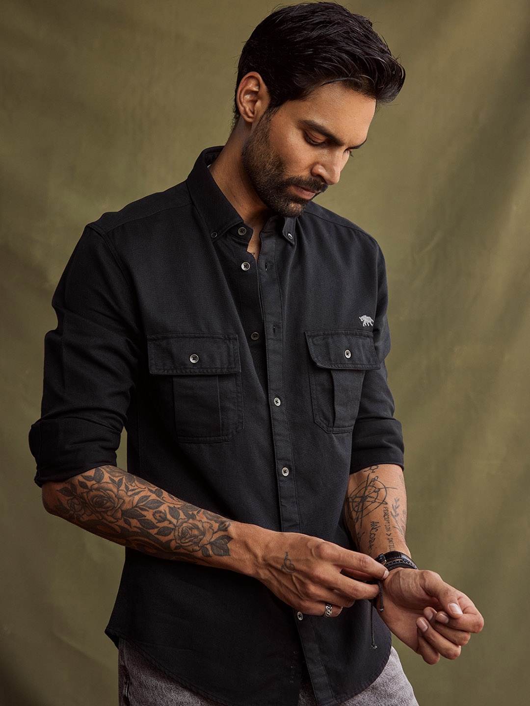 

Andamen Dobby Slim Fit Button Collar Shirt, Black