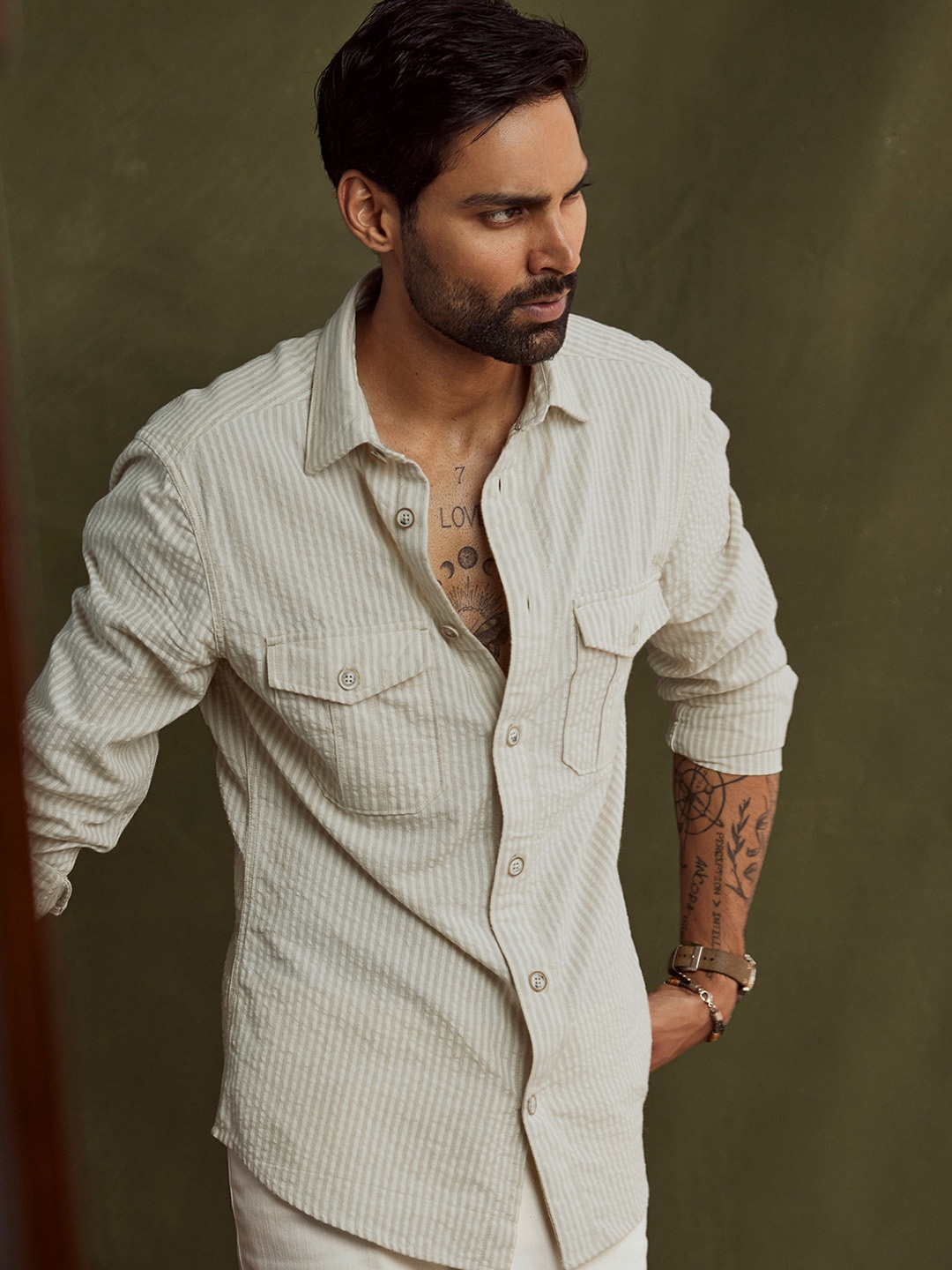 

Andamen Premium Vertical Stripes Spread Collar Long Sleeve Pure Cotton Casual Shirt, Beige