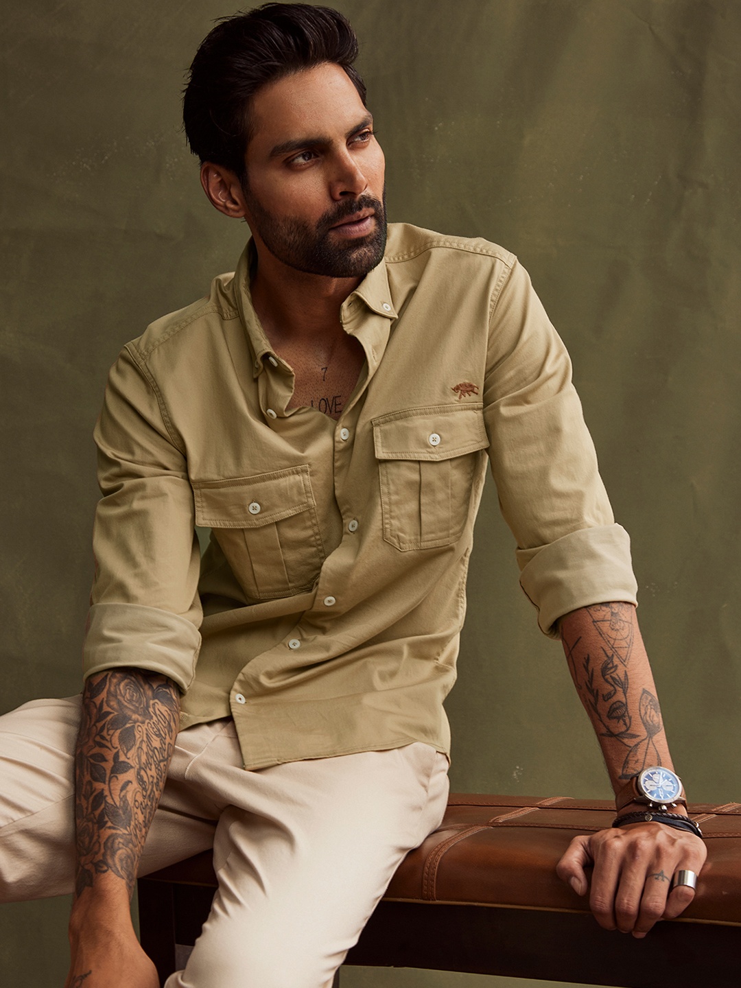 

Andamen Twill Slim Fit Button Collar Shirt, Brown