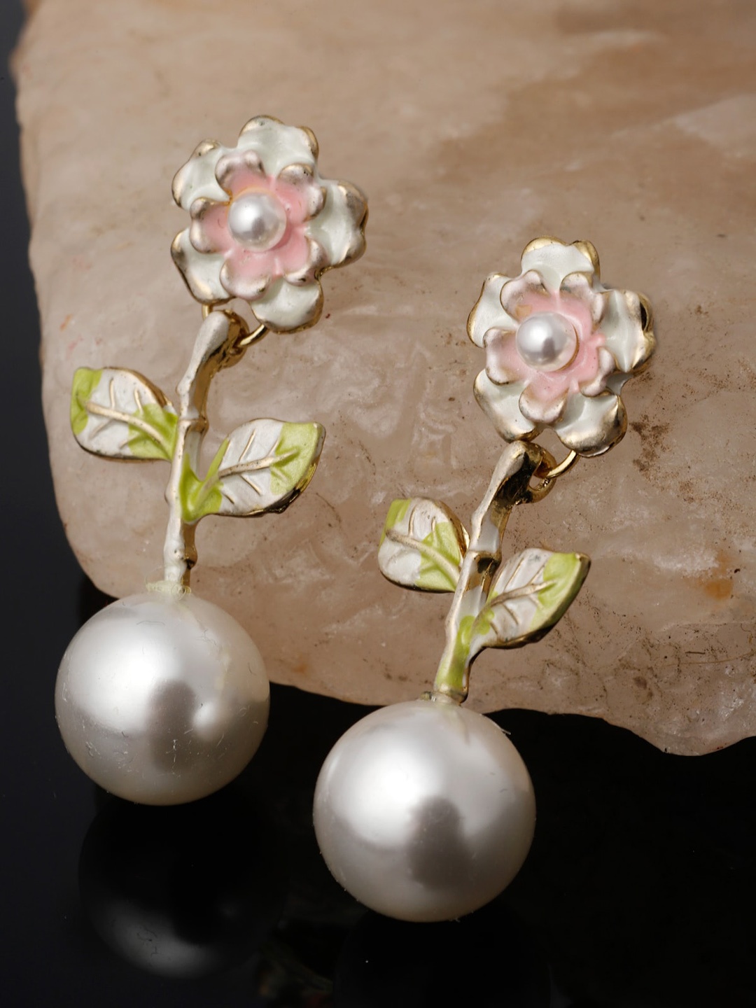 

AVANT-GARDE PARIS Gold-Plated Floral Pearl Drop Earrings, Pink