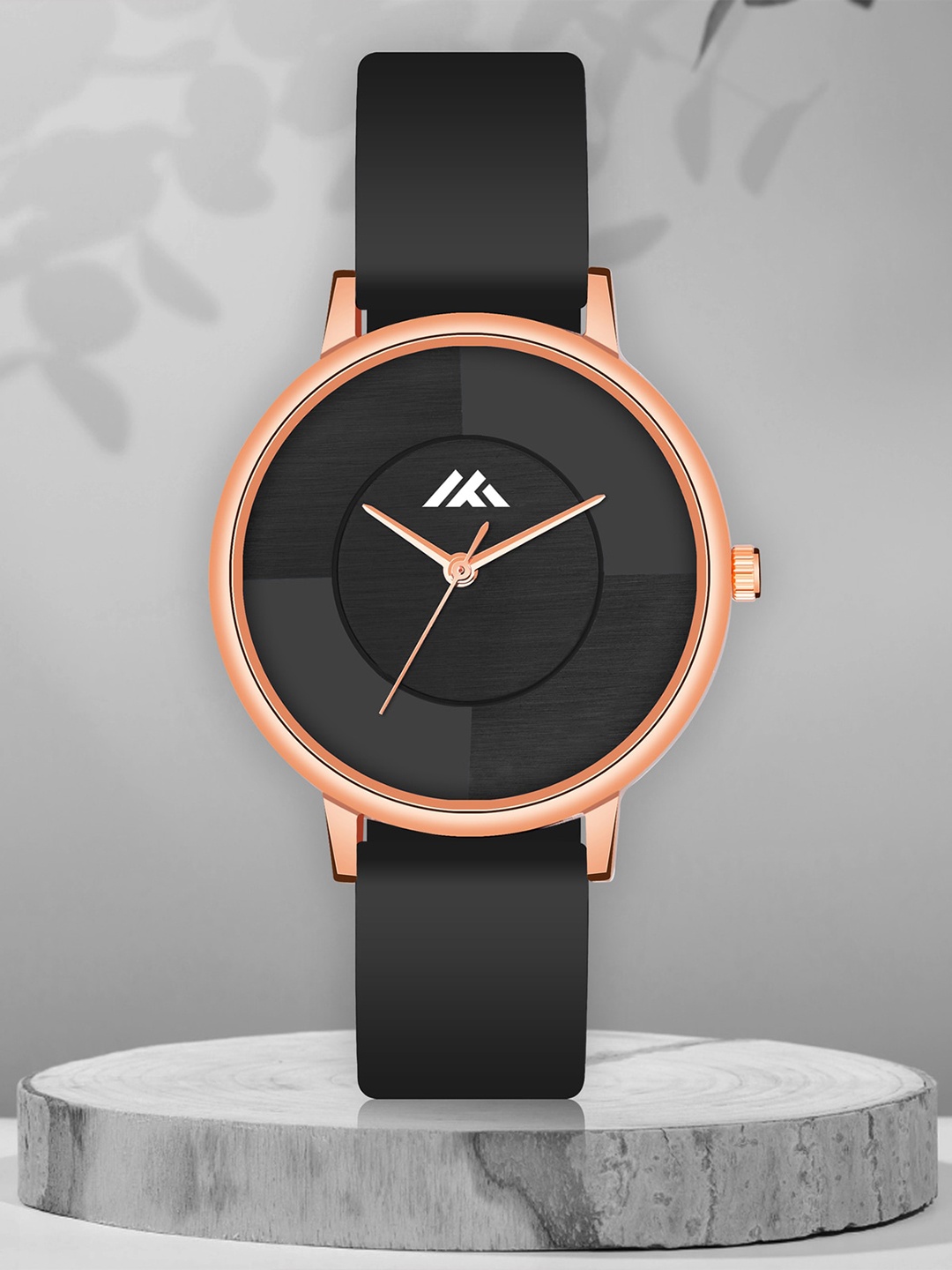 

Shocknshop Women Round Analogue Watch MT536, Black