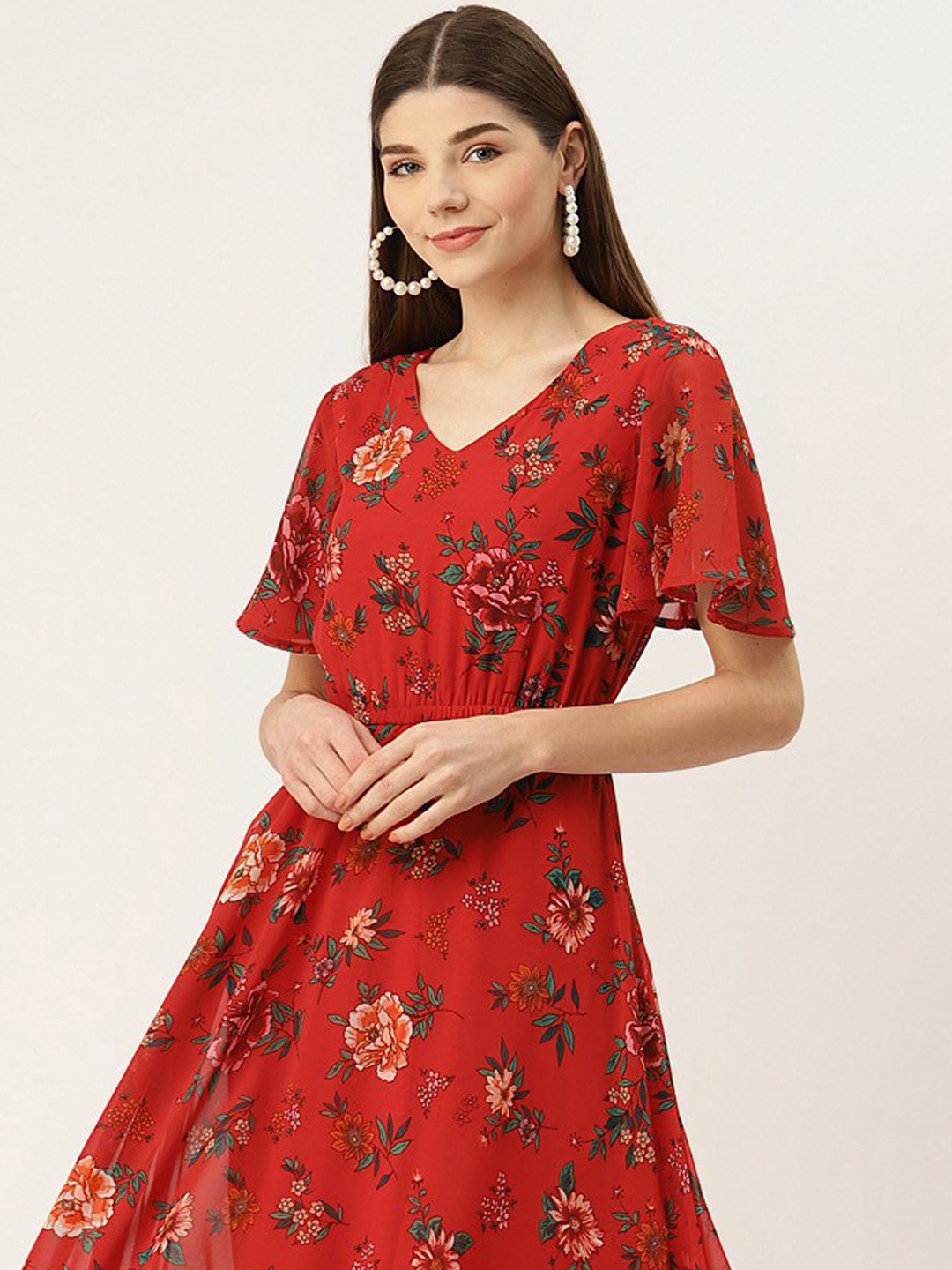 

DressBerry Red & Green Floral Printed Flared Sleeve V-Neck Maxi Dress