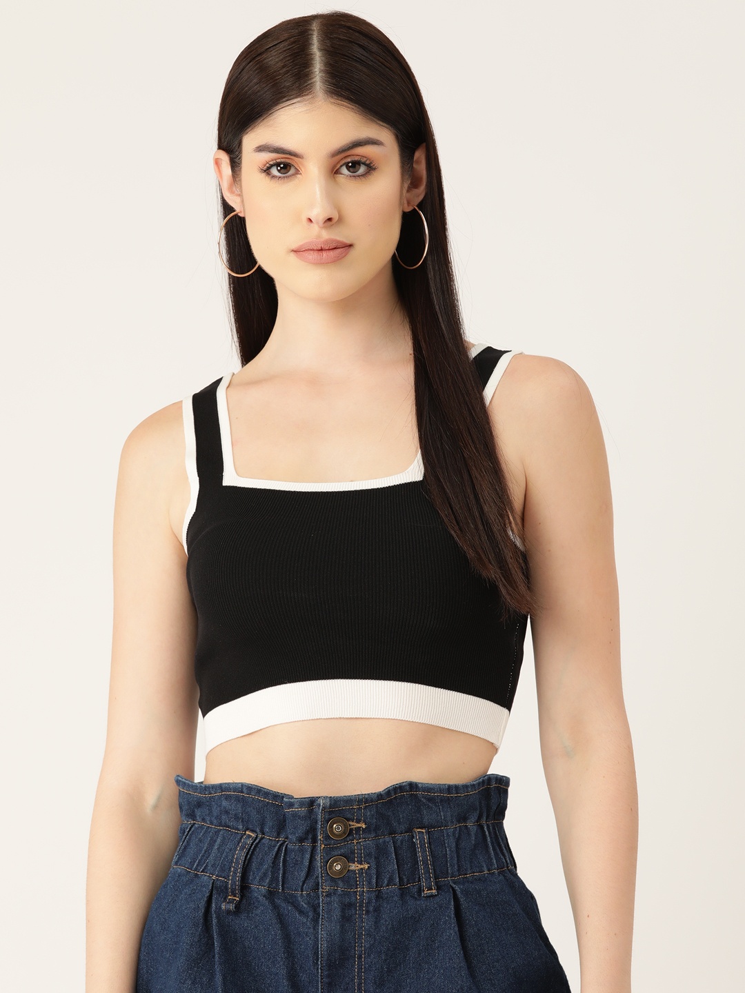 

Femea Square Neck Sleeveless Crop Tank Top, Black
