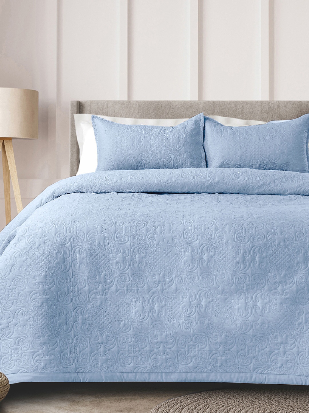 

LABHAM Sensation Ultrasonic Blue Cotton King Bed Cover With Pillow Covers