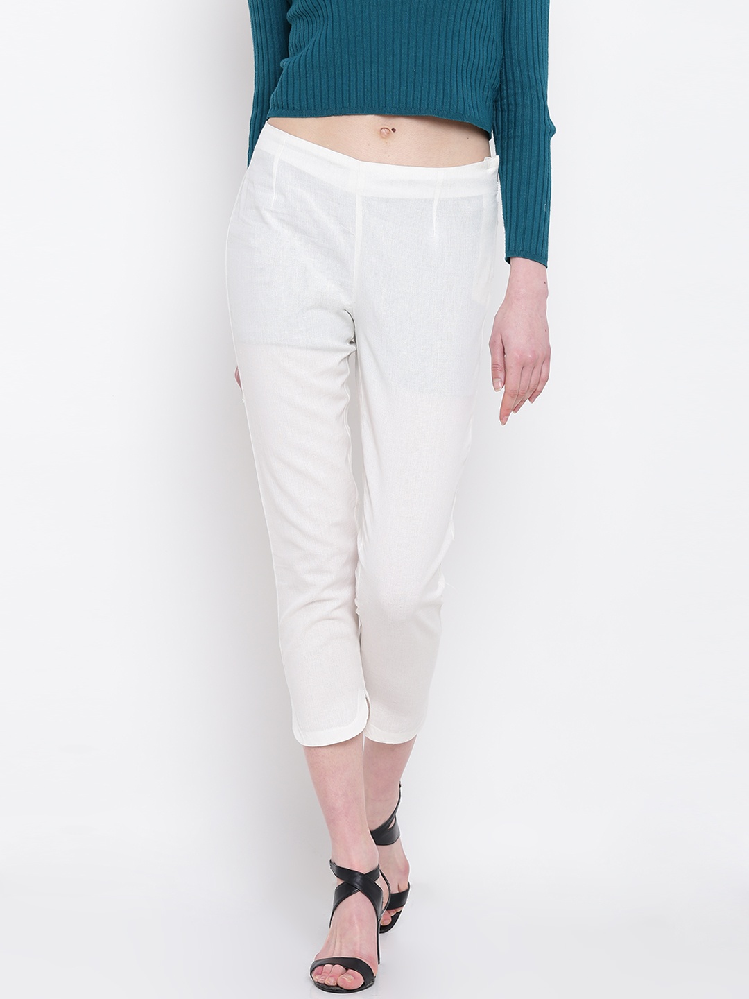 

AURELIA Women Off-White Solid Cropped Casual Trousers