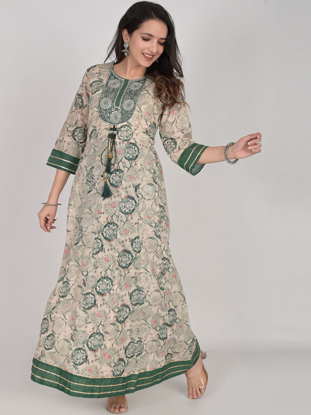 

Girly Girls Floral Printed Sequinned Chanderi Cotton Kurta With Pyjamas & Dupatta, Green