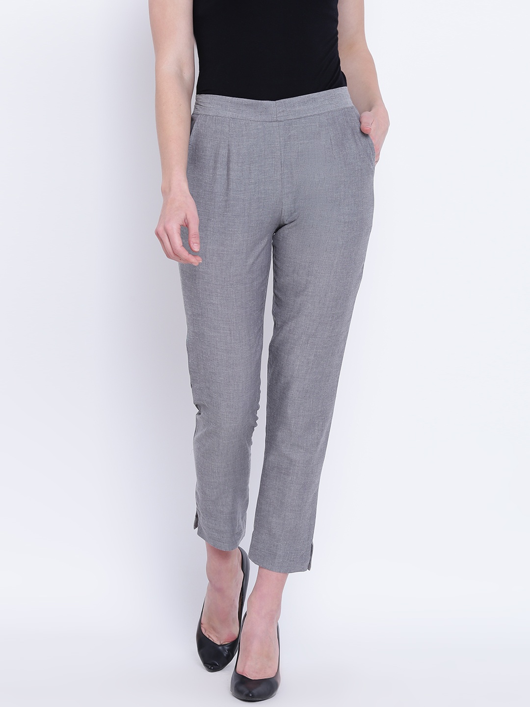 

AURELIA Women Grey Solid Casual Trousers