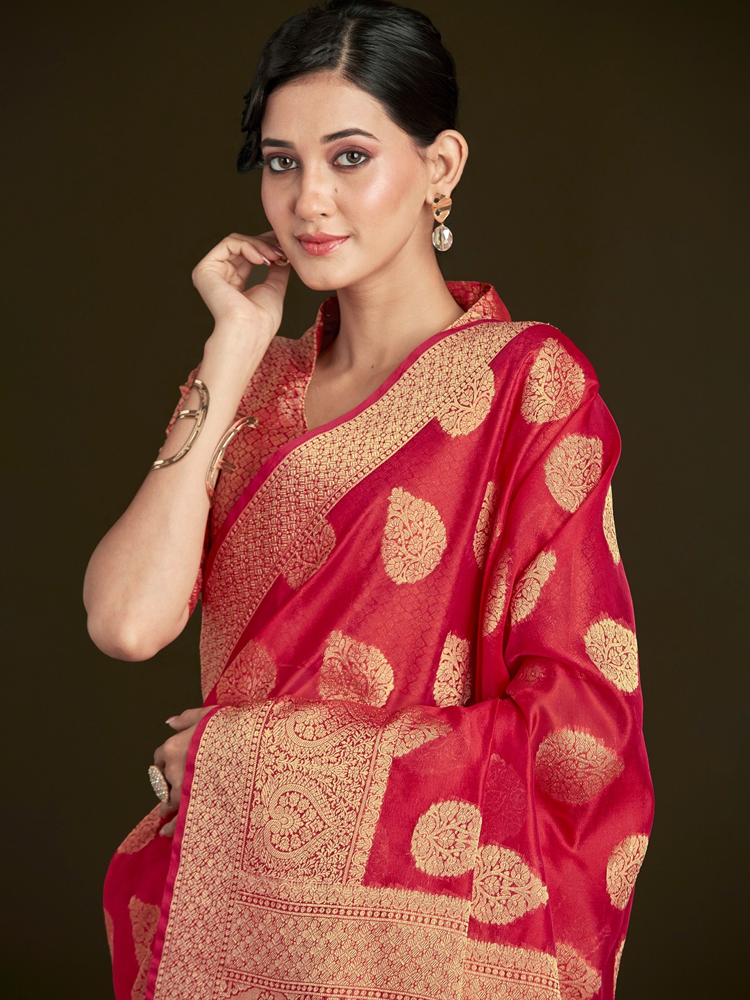 

Sangria Red Ethnic Motifs Woven Design Zari Organza Saree