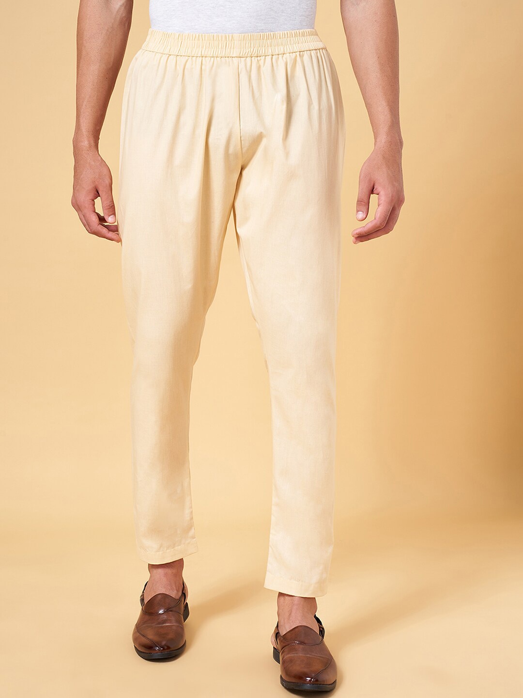 

indus route by Pantaloons Men Mid Rise Cotton Pyjamas, Beige