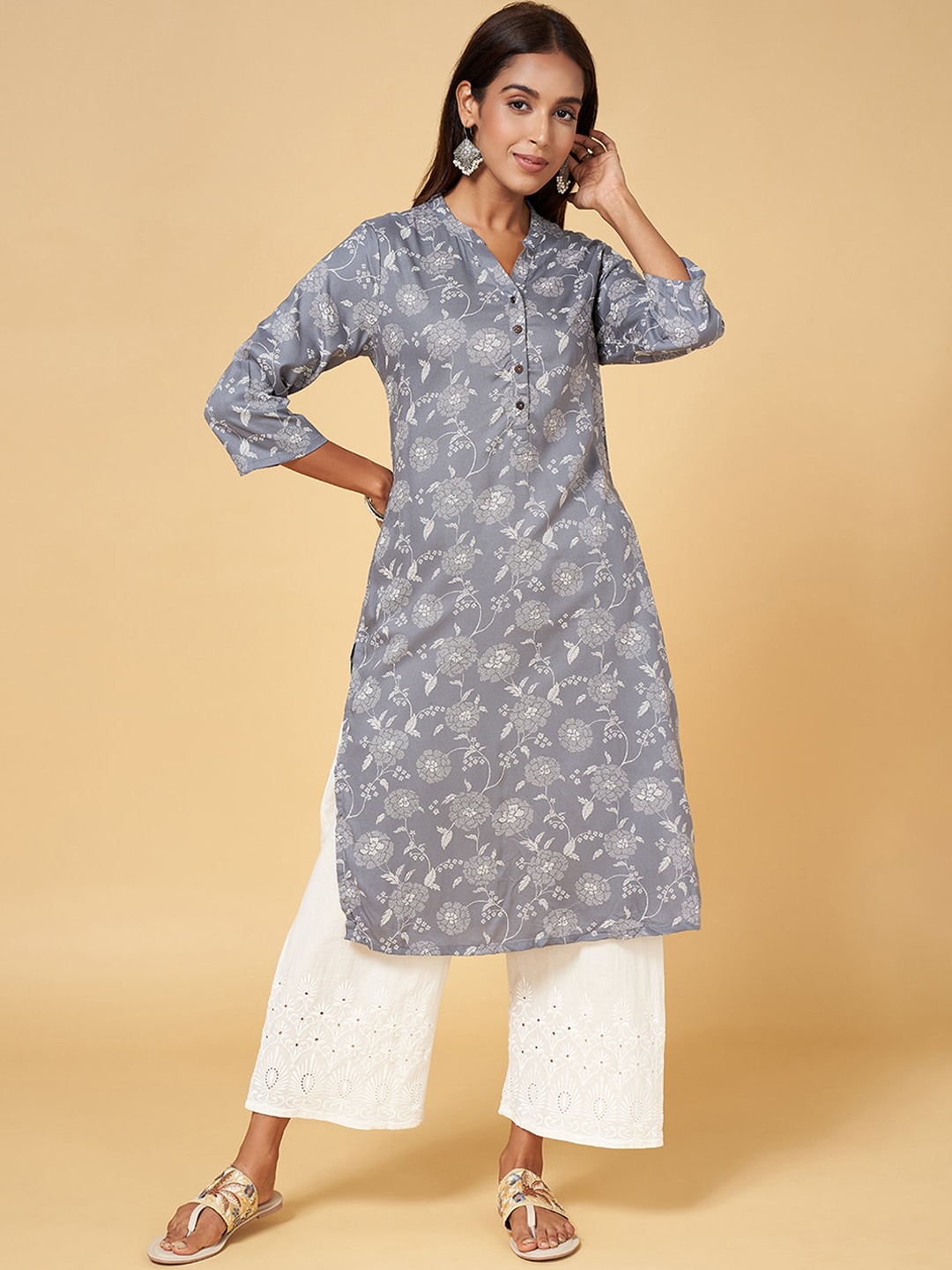 

RANGMANCH BY PANTALOONS Floral Printed V-Neck Kurta, Grey