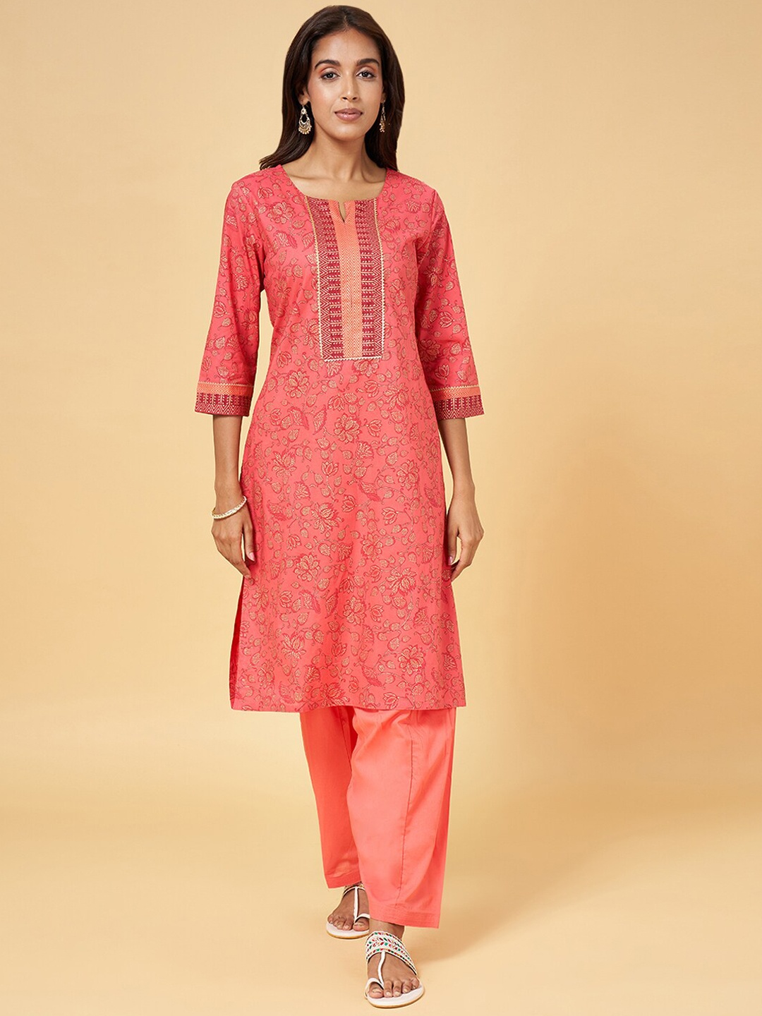 

RANGMANCH BY PANTALOONS Floral Printed Notched Neck Gotta Patti Cotton Kurta, Coral