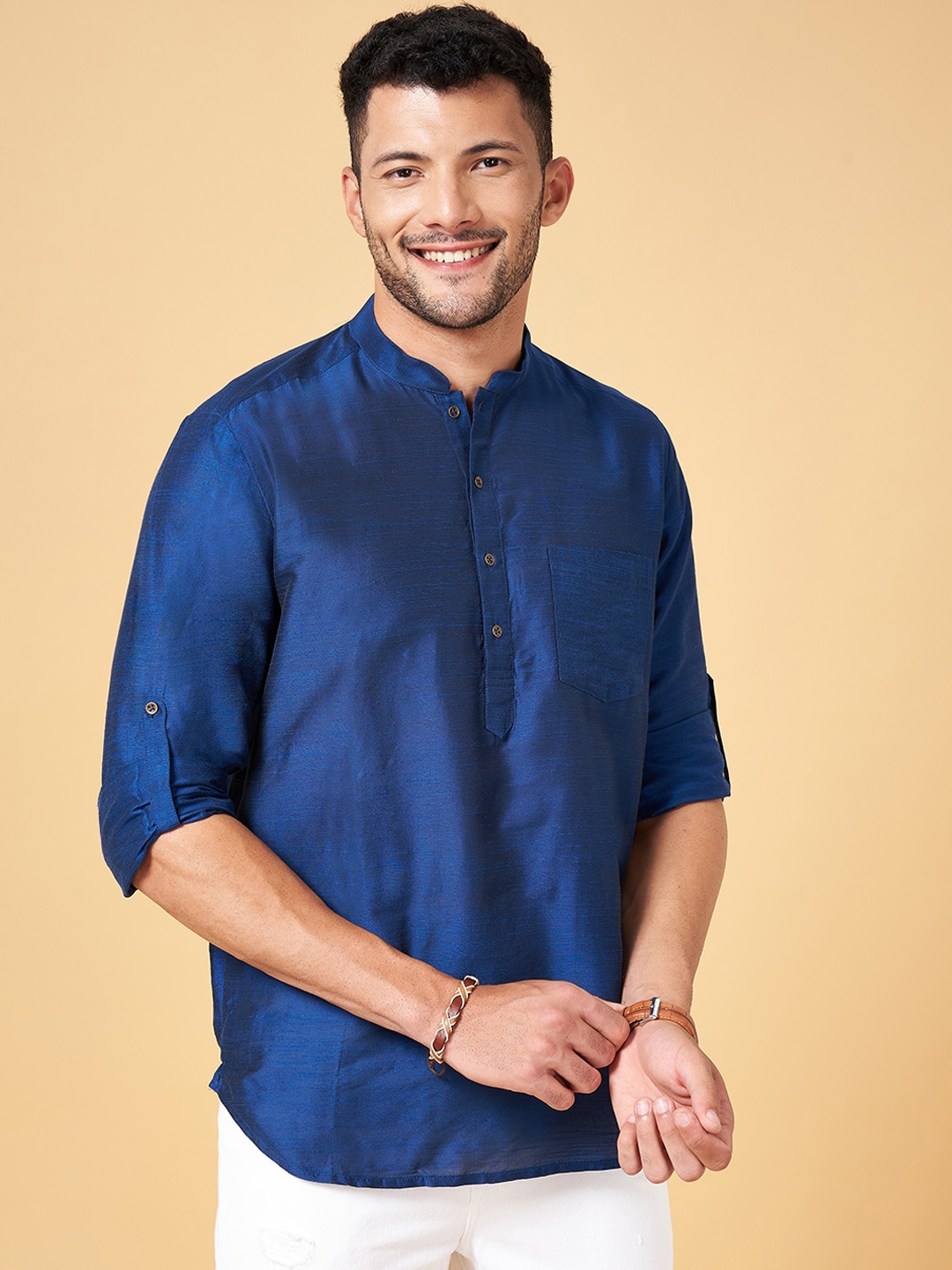 

indus route by Pantaloons Roll-Up Sleeves Mandarin Collar Straight Kurta, Blue