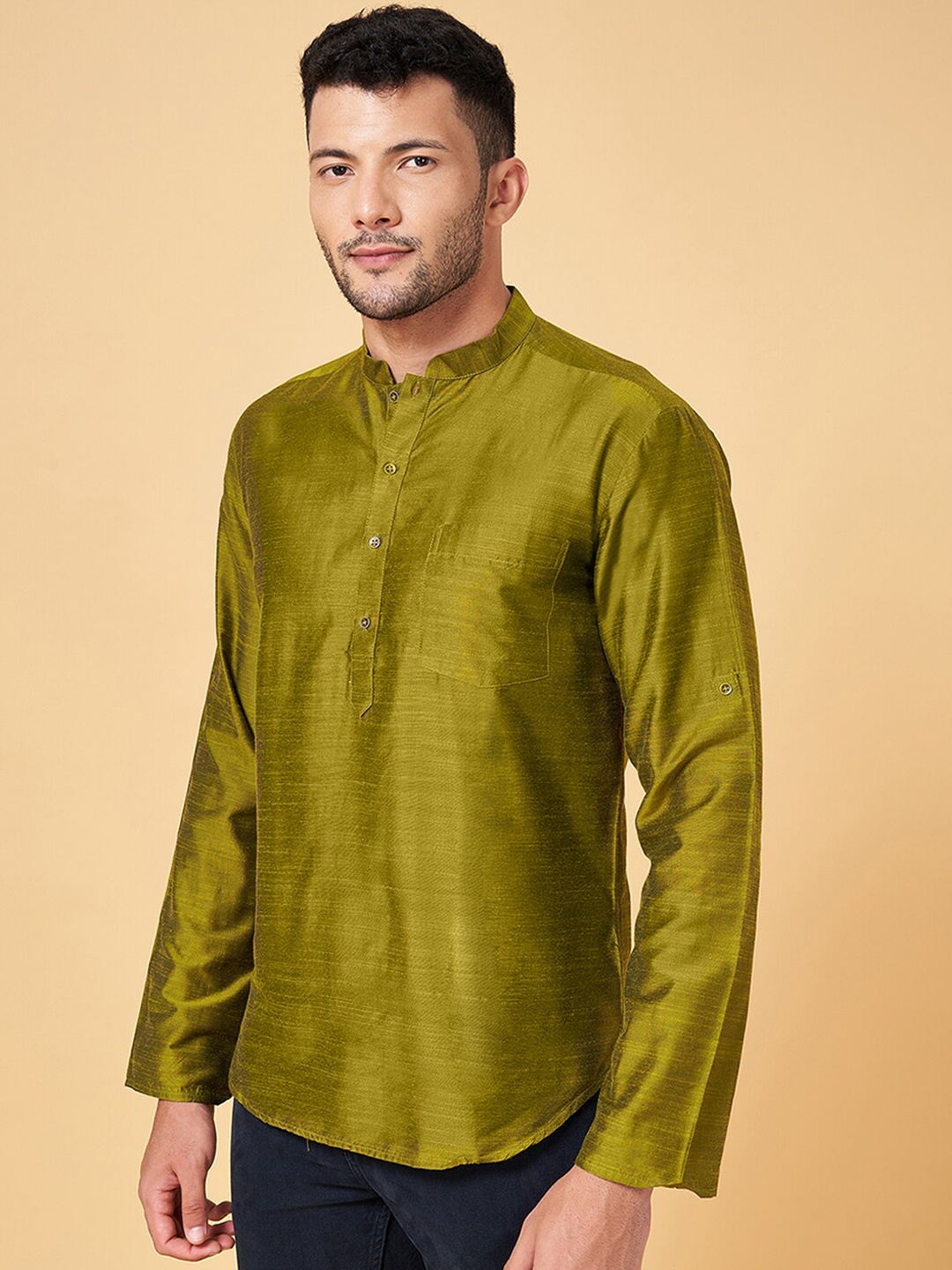 

indus route by Pantaloons Roll Up Sleeves Mandarin Collar Straight Kurta, Olive