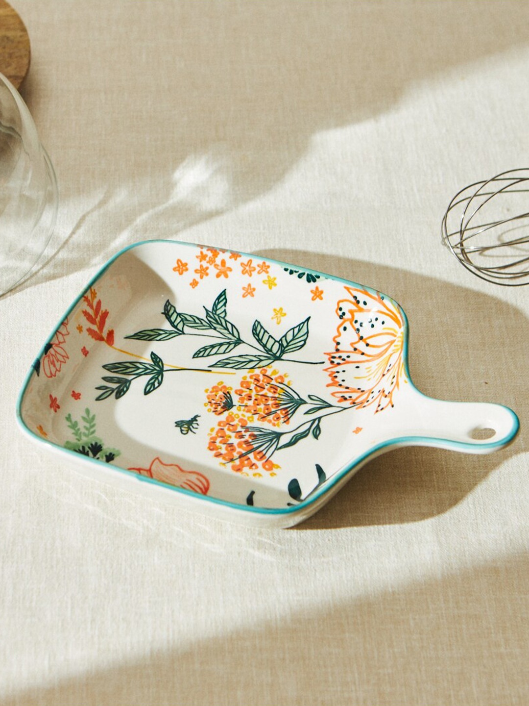 

Chumbak Off-White Printed Bake & Bloom Baking Platter