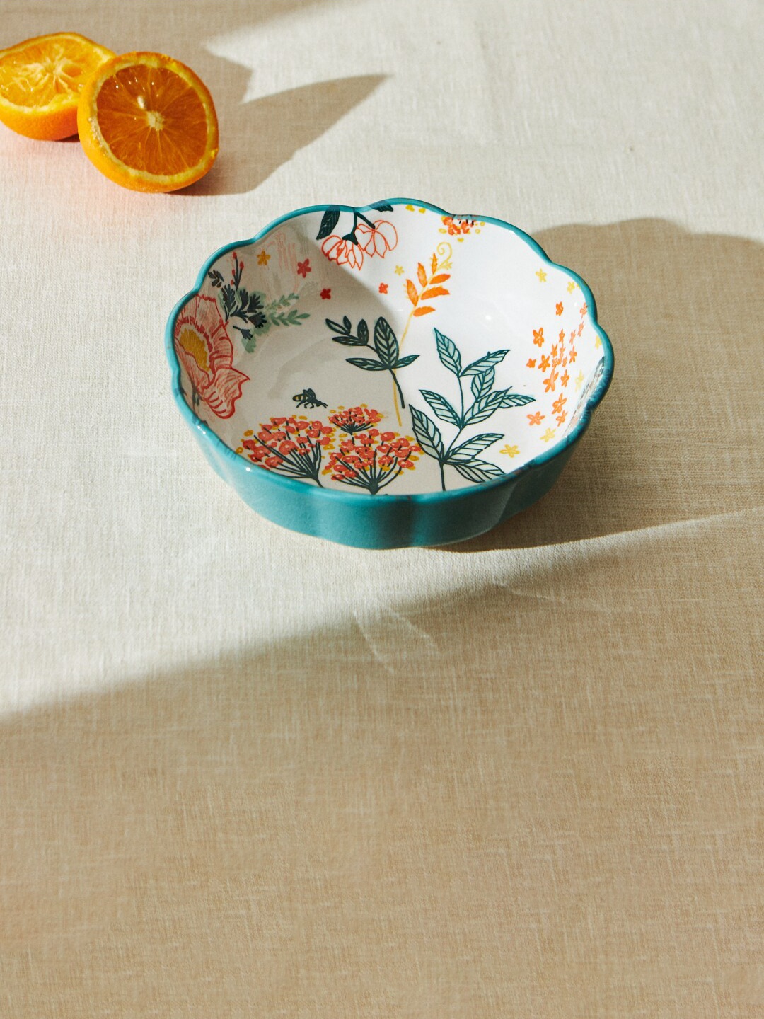 

Chumbak Bake & Bloom Cream-Coloured & Blue Printed Ceramic Baking Dish