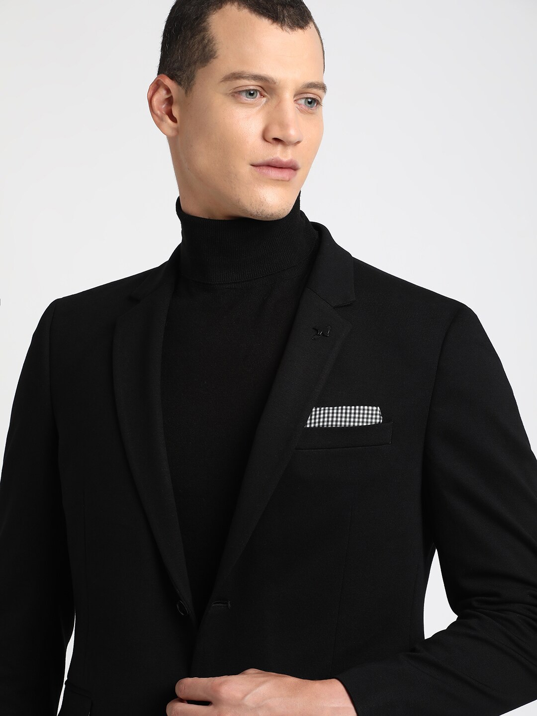 

THE BEAR HOUSE Tailored-Fit Single Breasted Formal Blazer, Black