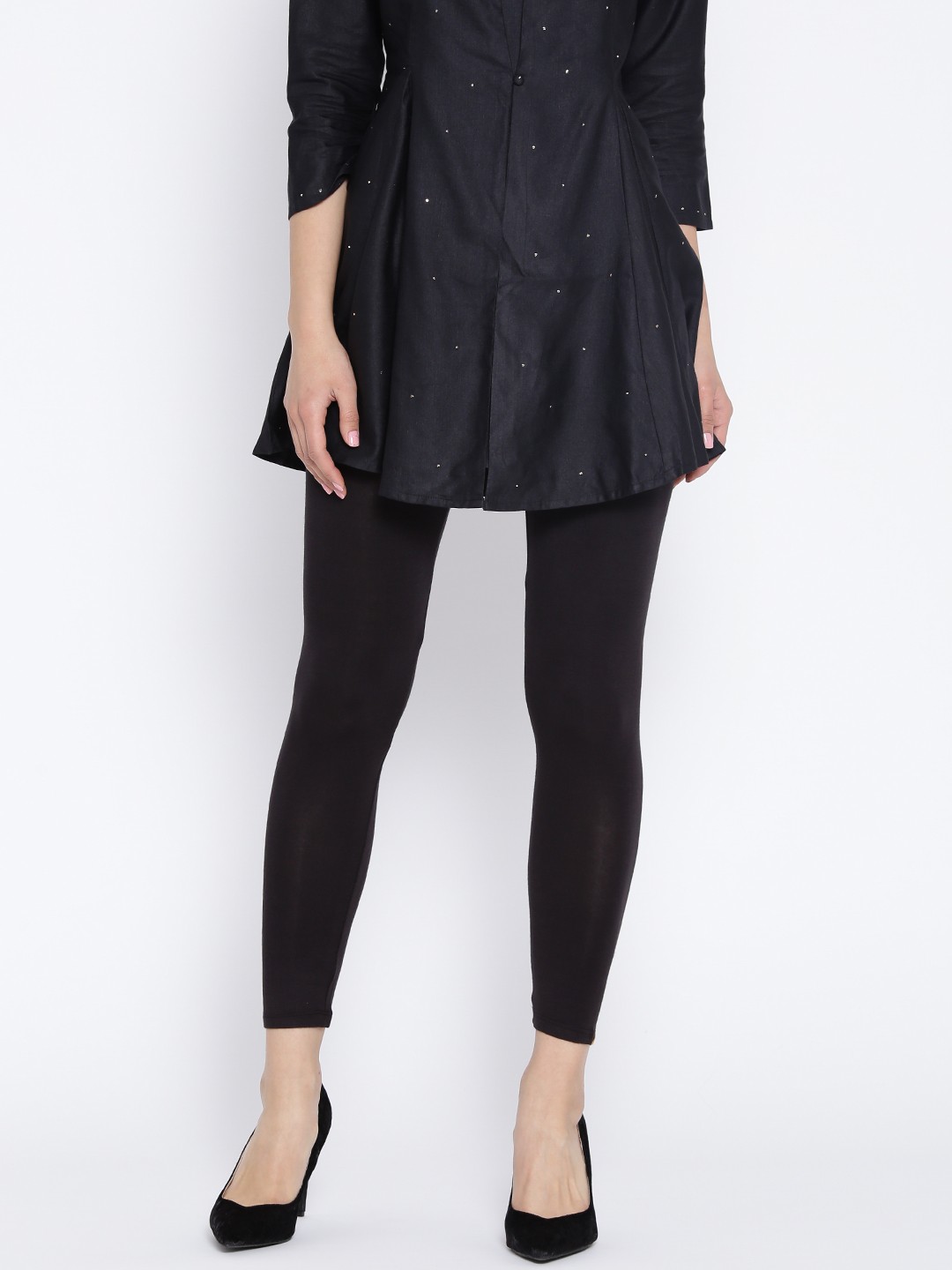 

AURELIA Women Black Solid Leggings