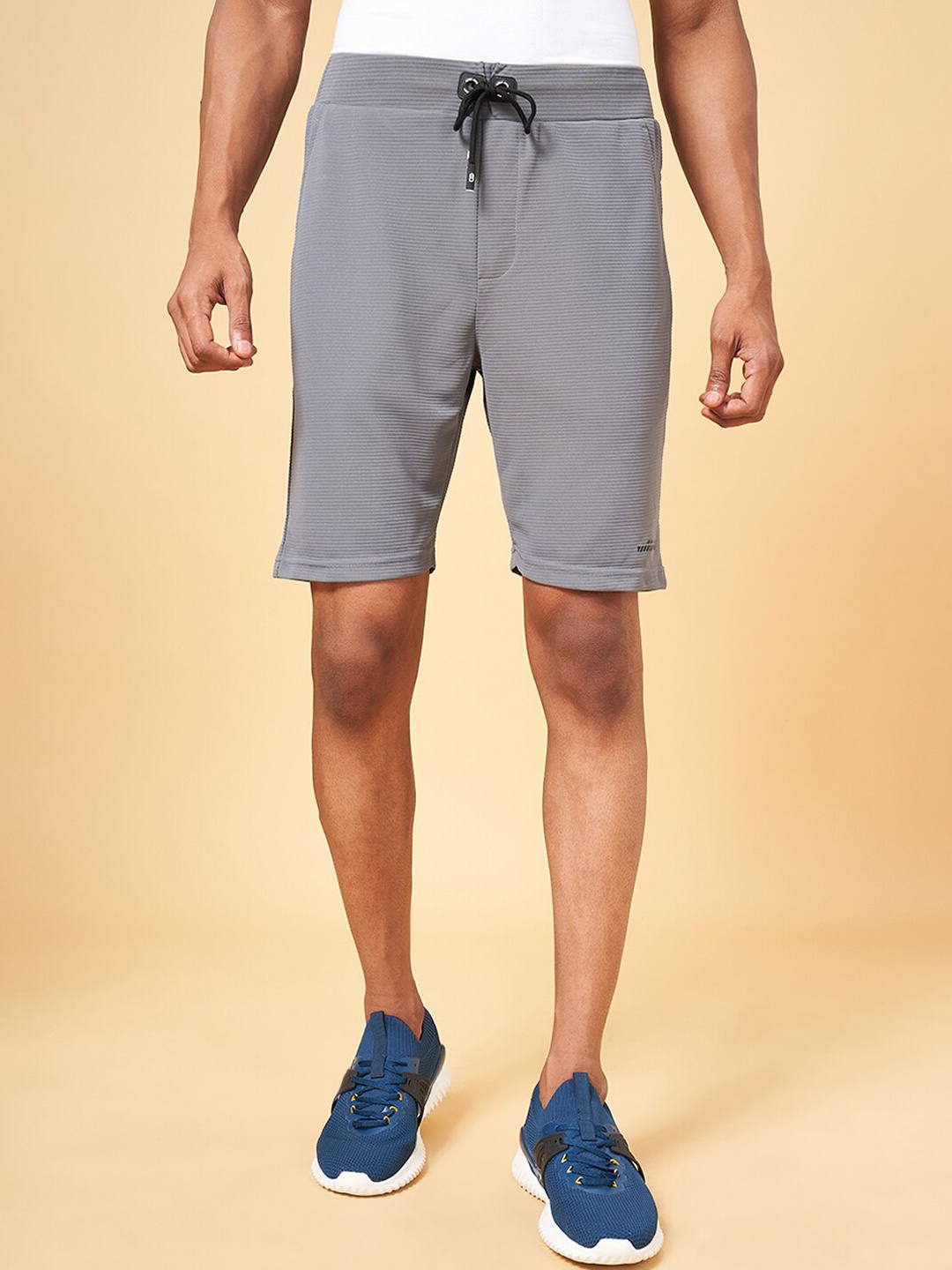 

Ajile by Pantaloons Men Slim Fit Outdoor Shorts, Grey