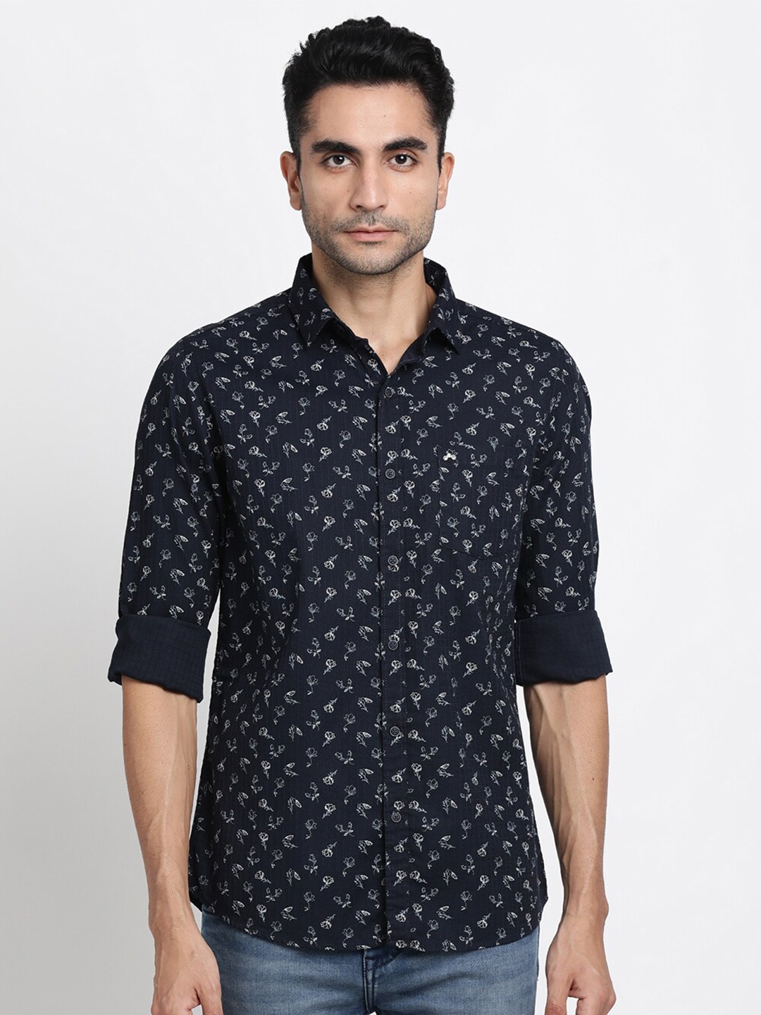 

Turtle Relaxed Slim Fit Floral Opaque Printed Casual Shirt, Navy blue