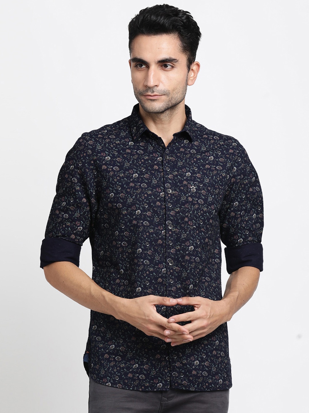 

Turtle Relaxed Slim Fit Floral Opaque Printed Casual Shirt, Navy blue