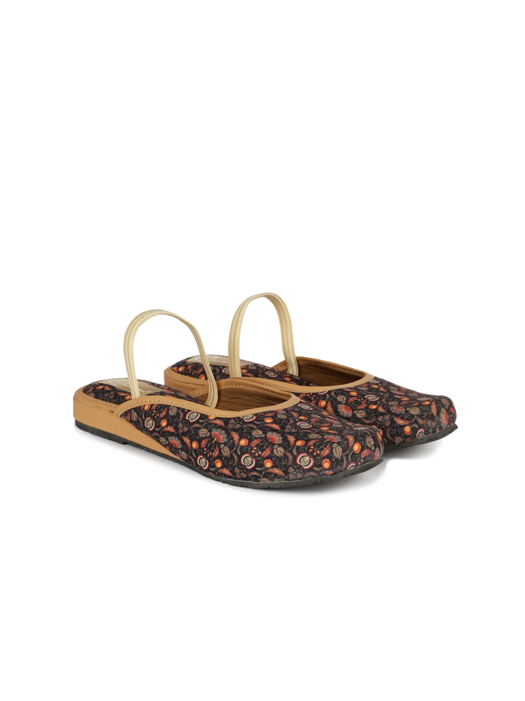 

The Desi Dulhan Printed Ethnic Mules With Backstrap, Black