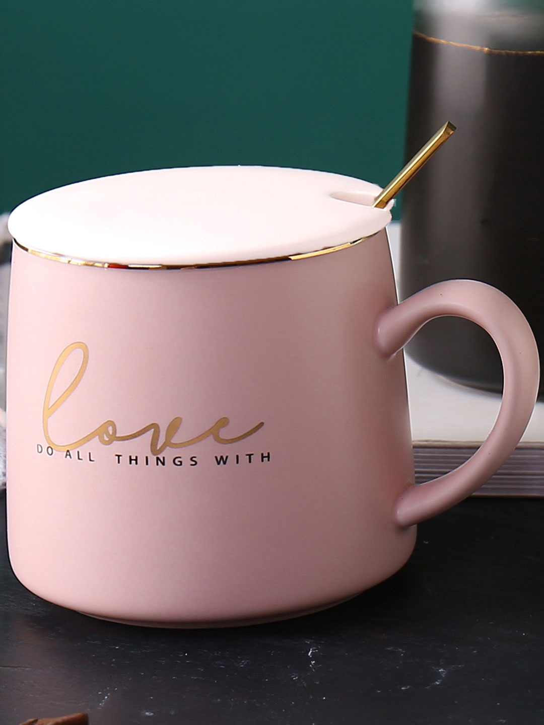 

BonZeaL Pink & Gold-Toned Printed Ceramic Matte Mug With Lid Spoon 300ml