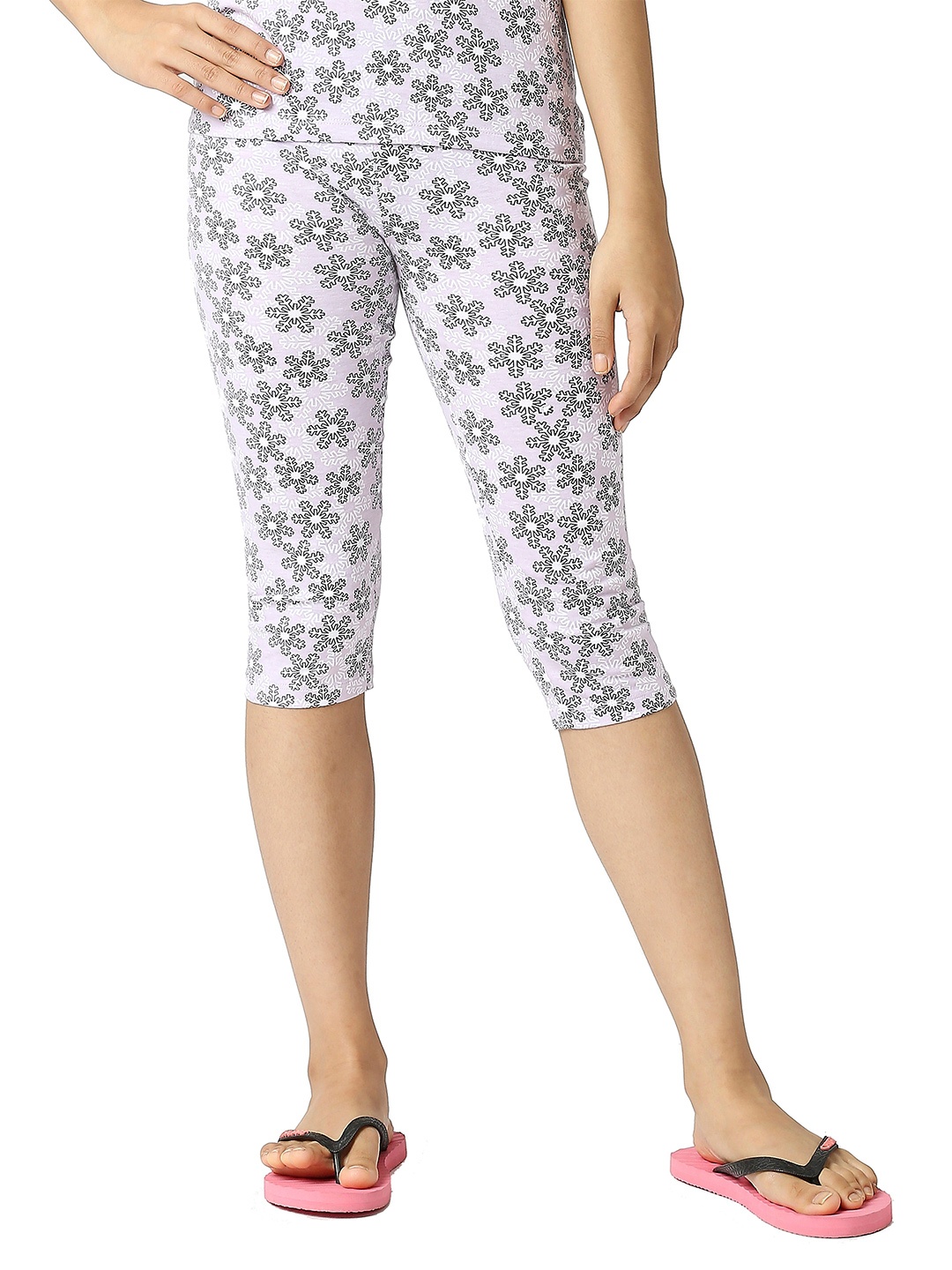 

SINI MINI Girls Printed Pure Cotton Capris, Lavender