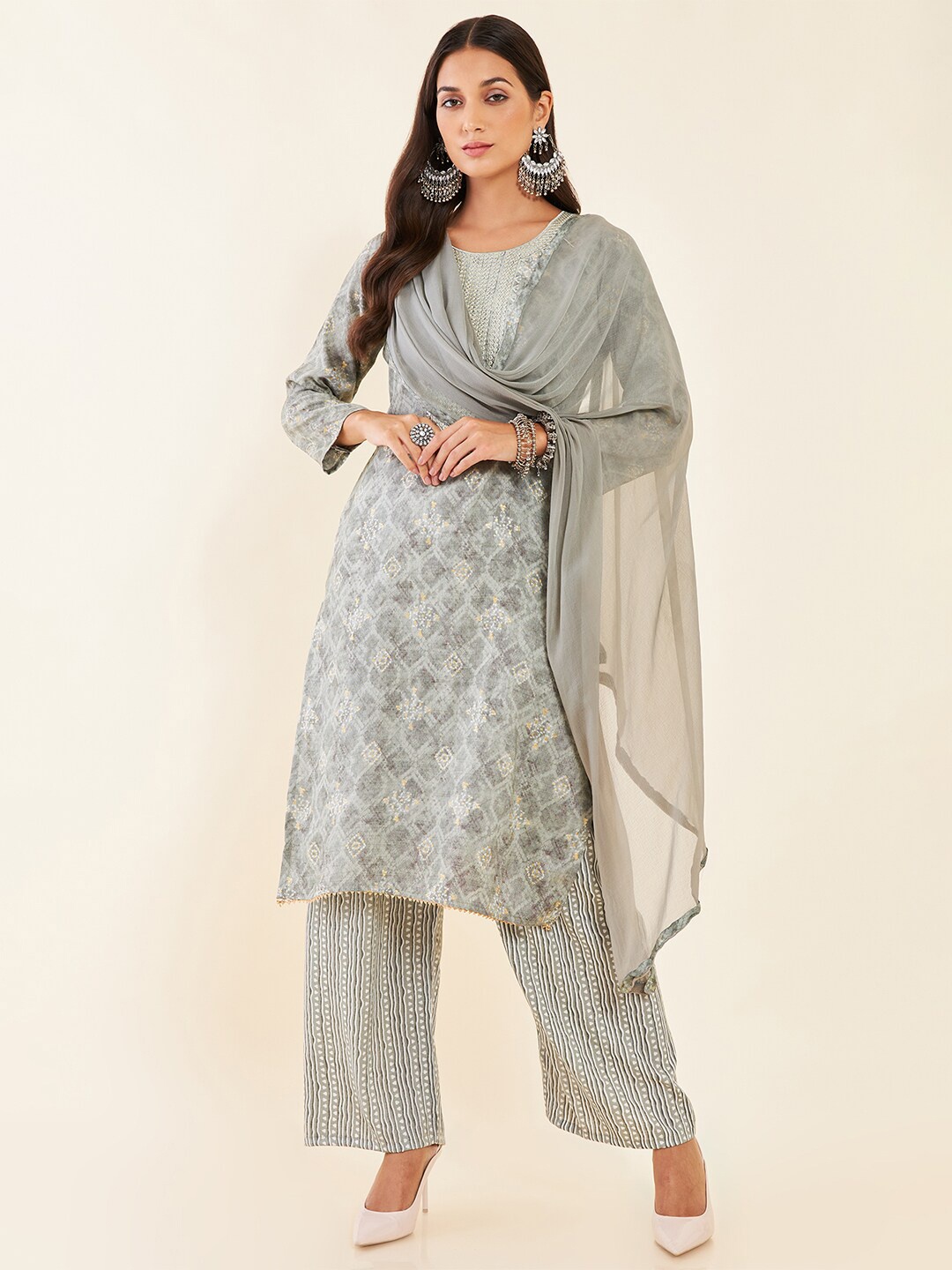 

Soch Grey & White Abstract Printed Sequinned Unstitched Dress Material