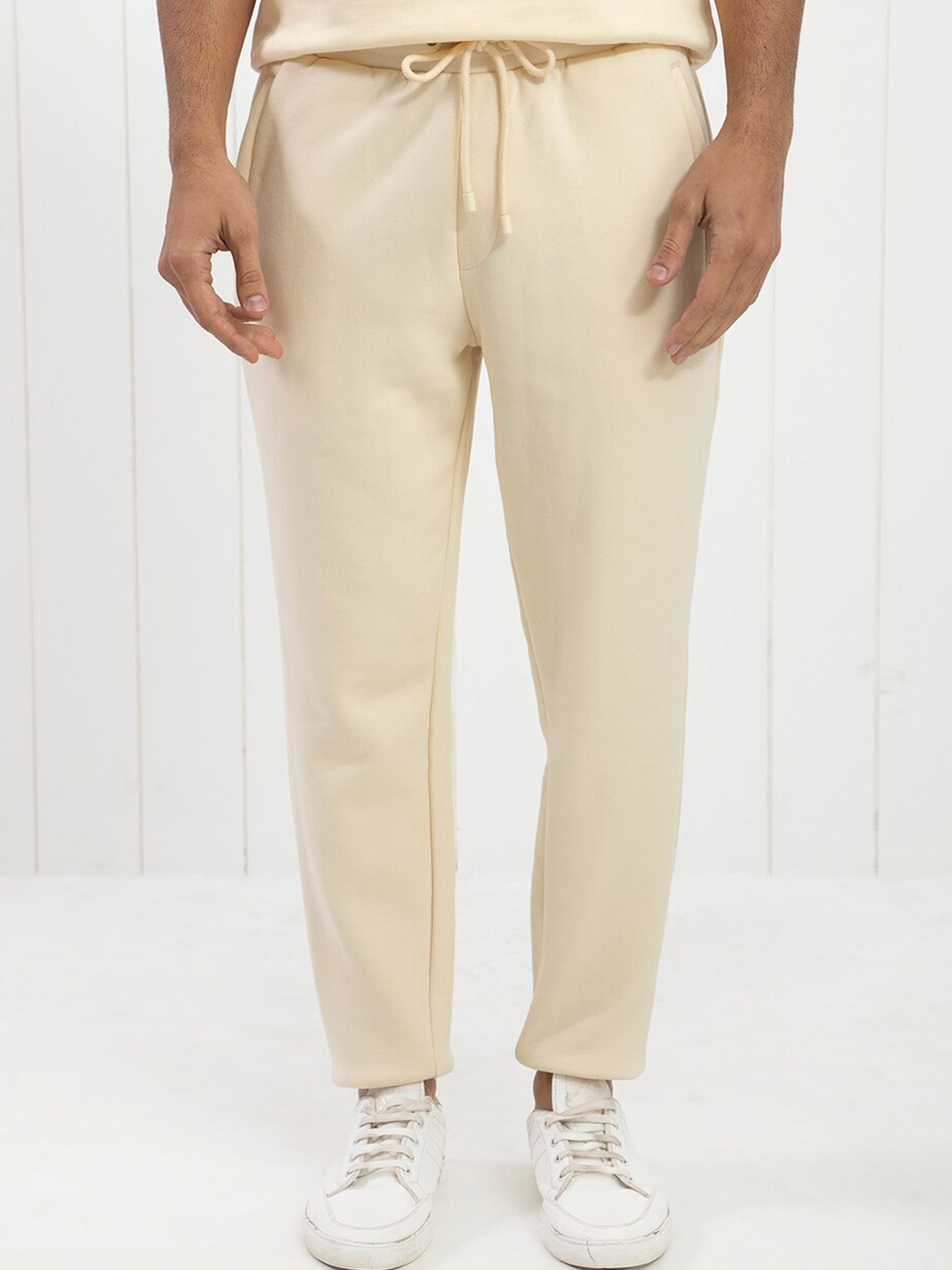 

RARE RABBIT Men Bard Regular Fit Cotton Straight Track Pant, Yellow