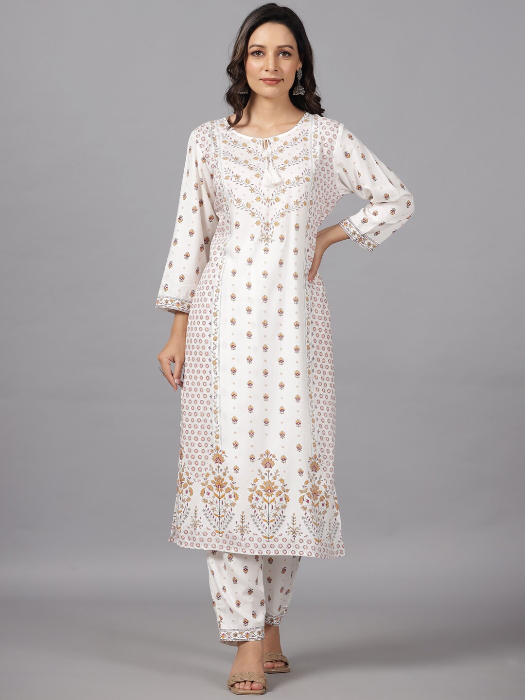 

Amchoor Ethnic Motifs Printed Tie-Up Neck Straight Kurta with Trousers, White