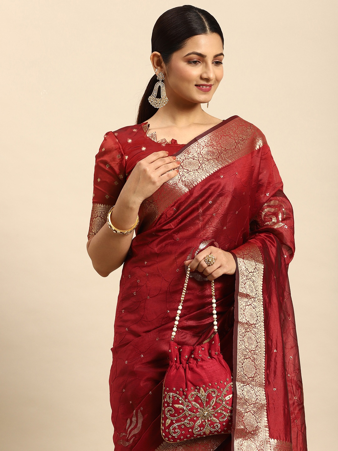 

Mitera Embellished Sequinned Pure Silk Saree, Maroon