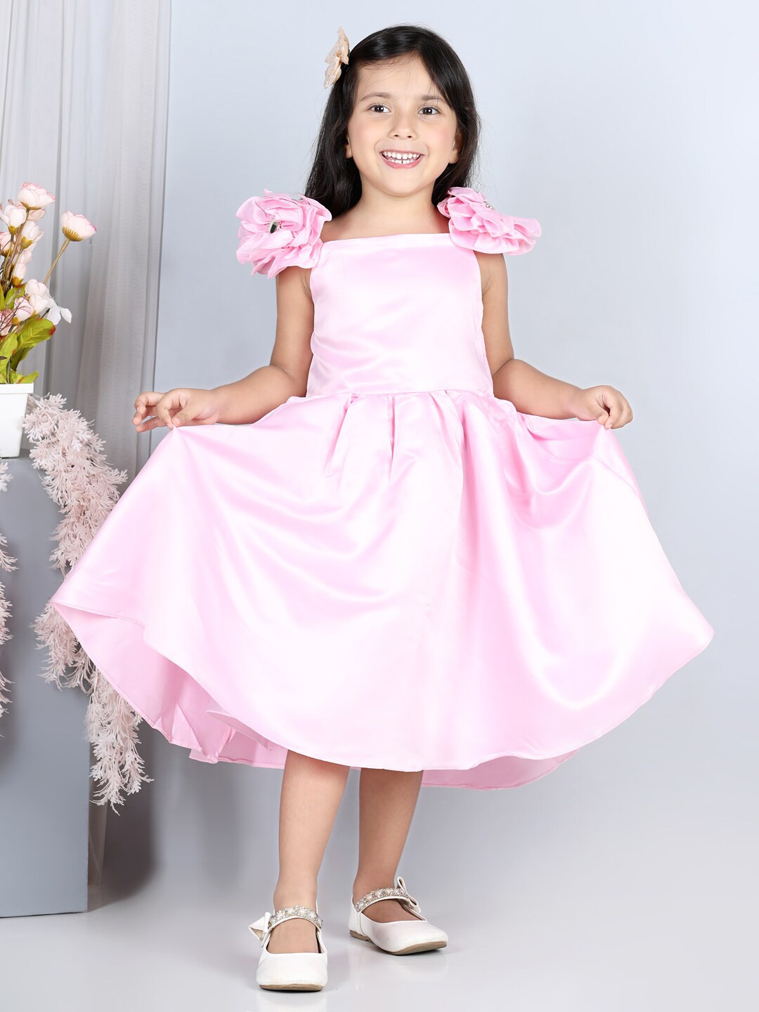 

WhiteHenz CLOTHING Girls Shoulder Strap Corsage Detail Fit & Flare Dress, Pink