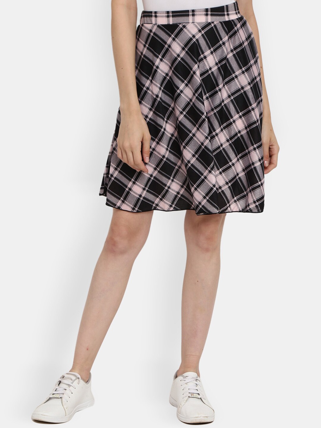 

V-Mart Checked Flared Skirt, Black