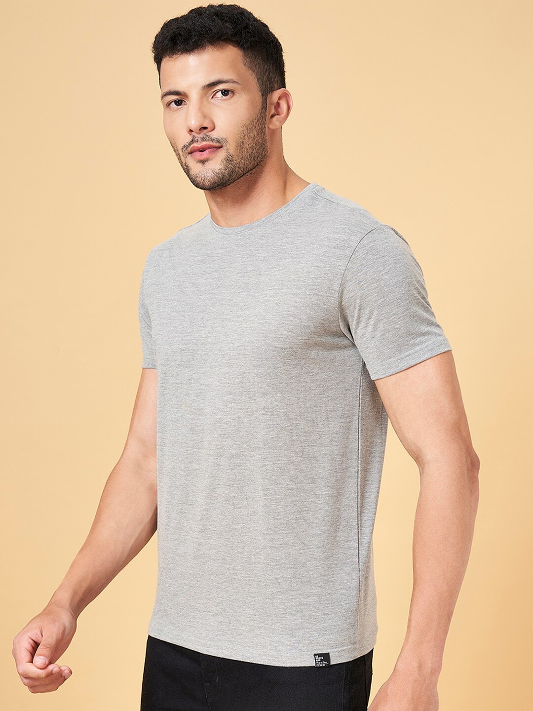 

People Men Grey Melange Pockets Slim Fit T-shirt