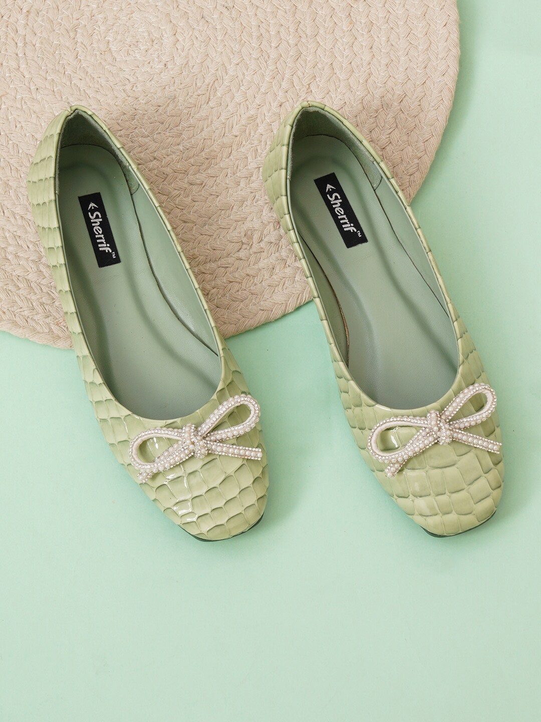 

Sherrif Shoes Textured Ballerinas With Bows, Green