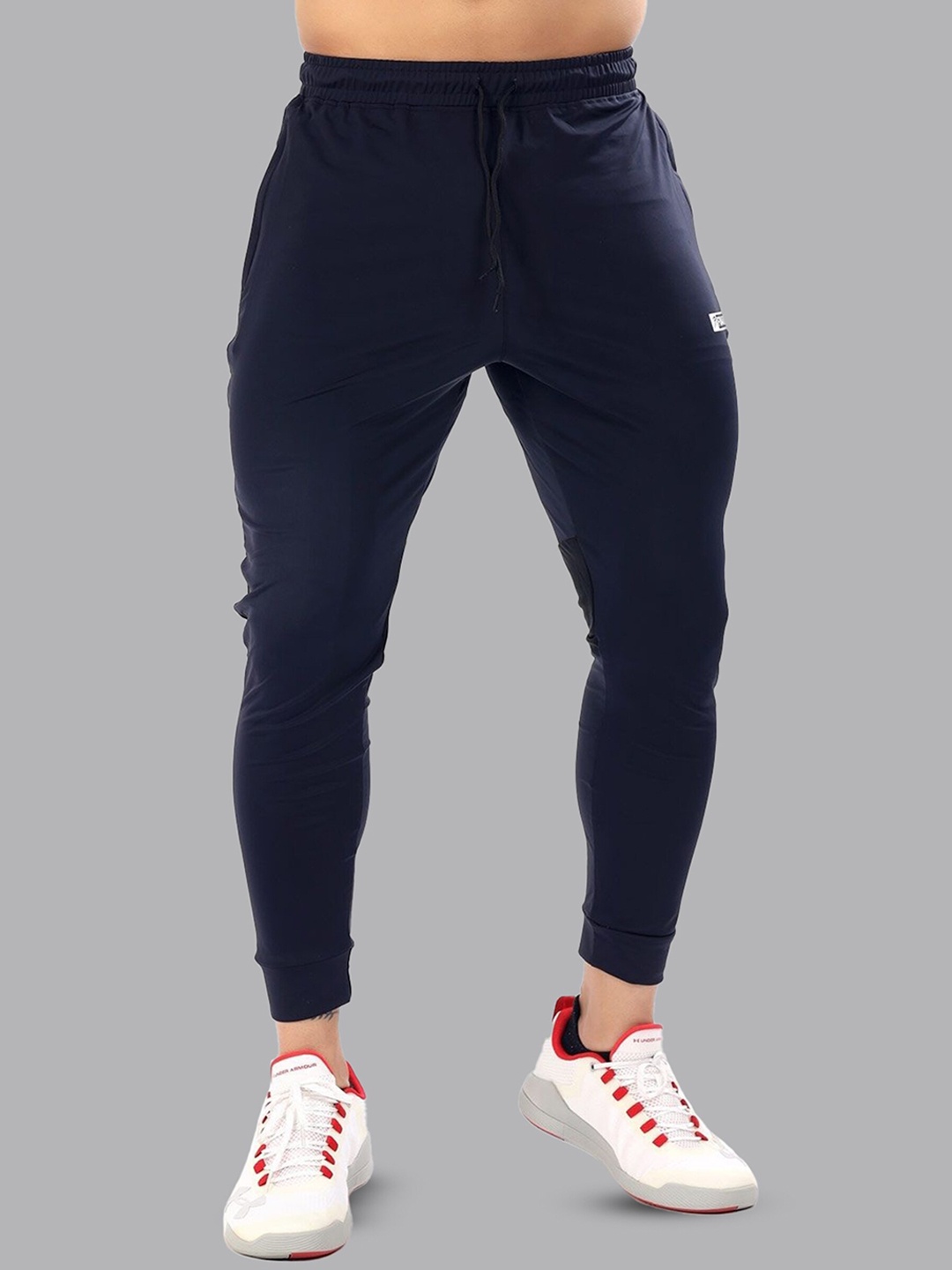 

FUAARK Men Slim-Fit Anti Odour Jogger, Navy blue
