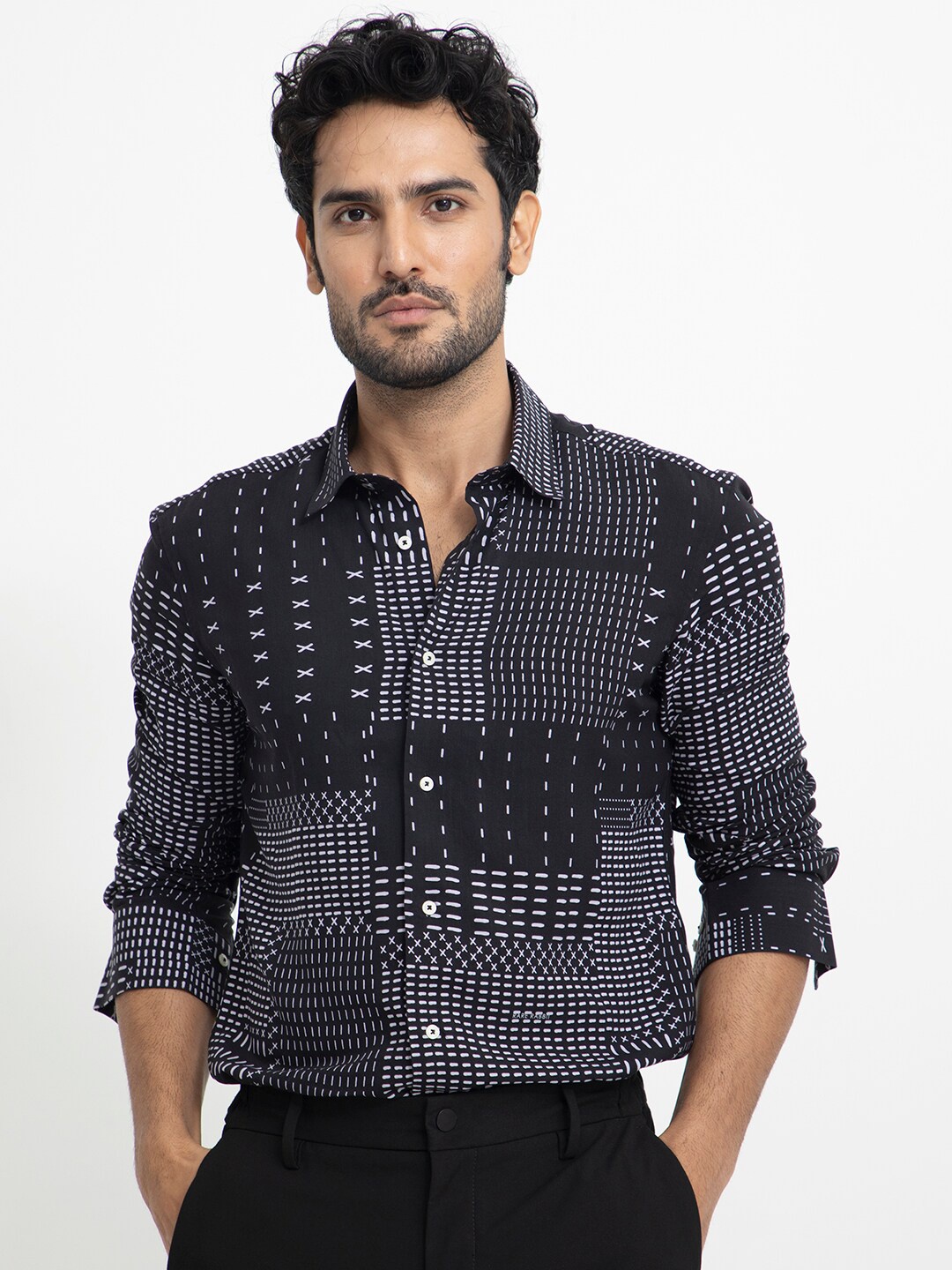 

RARE RABBIT Men Comica Conversational Printed Slim Fit Shirt, Black