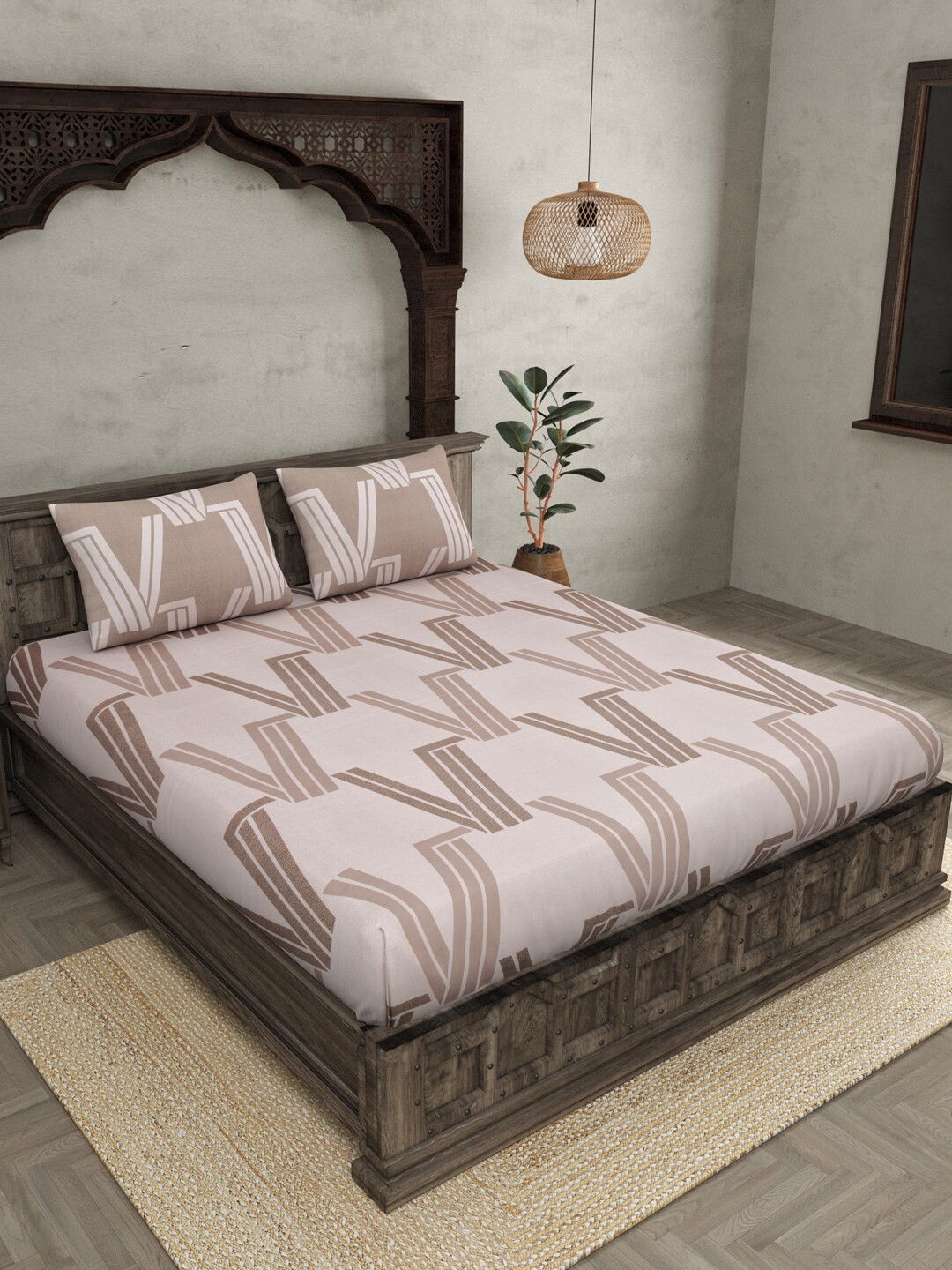 

JAIPUR FABRIC Pink & Brown Geometric 250 TC Cotton King Bedsheet with 2 Pillow Covers